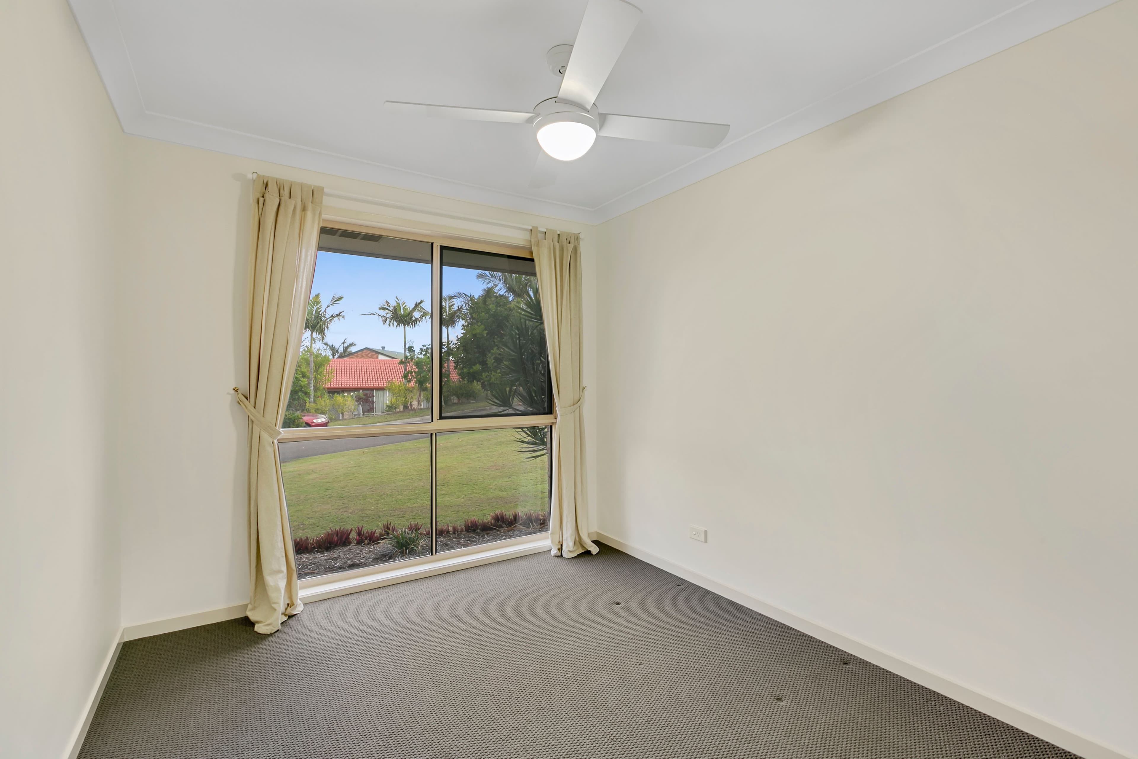 2 Langer Place, Arundel QLD 4214, Arundel - Thumbnail 8