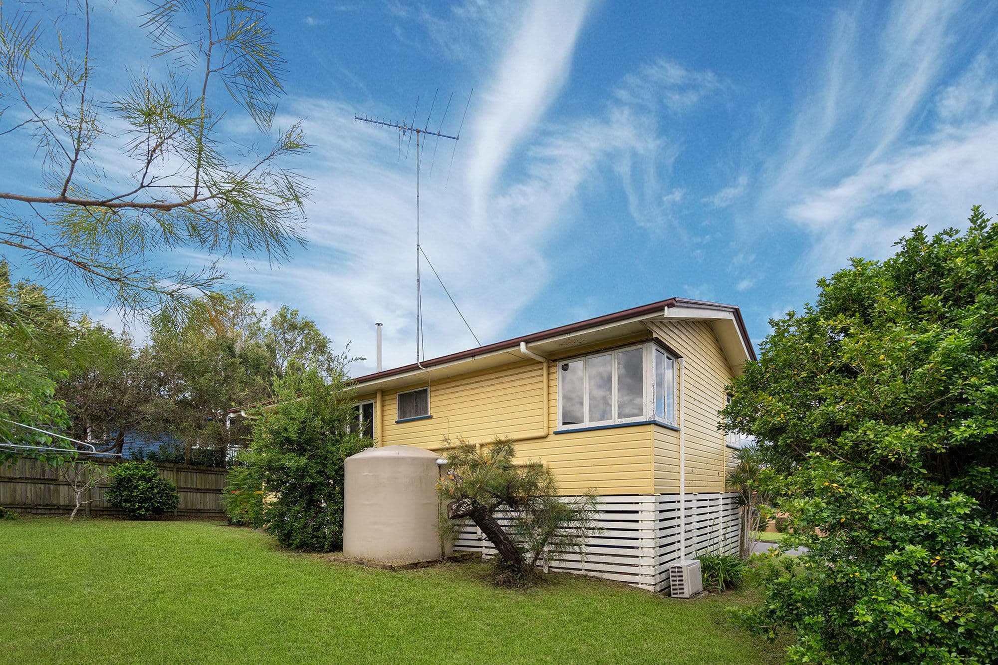23 Dowrie Street, Upper Mount Gravatt QLD 4122, Upper Mount Gravatt - Thumbnail 2