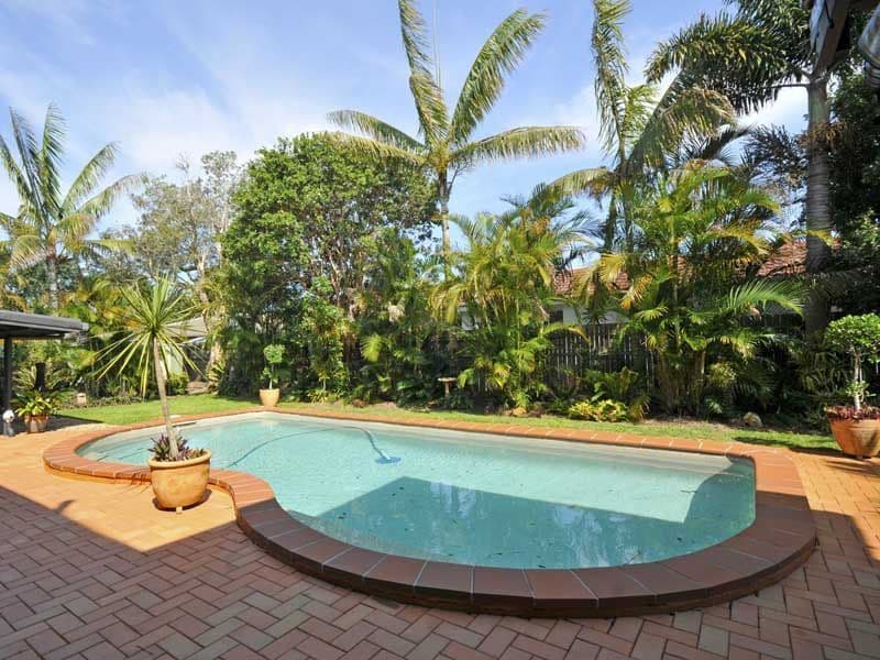 18 Satinwood Place, PALM BEACH QLD 4221, Palm Beach - Thumbnail 2