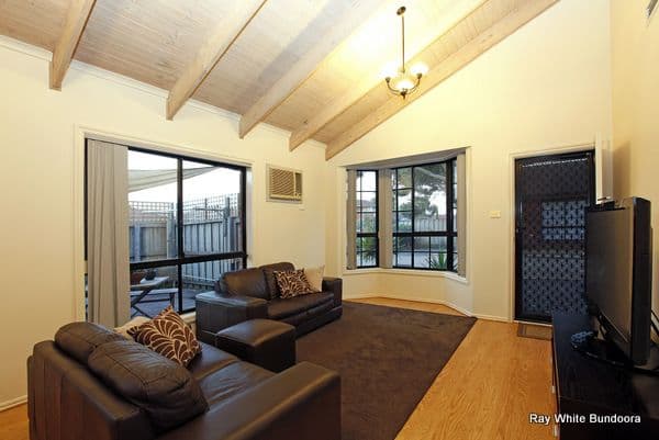 145 Copernicus Way, KEILOR DOWNS VIC 3038, Keilor Downs - Thumbnail 2