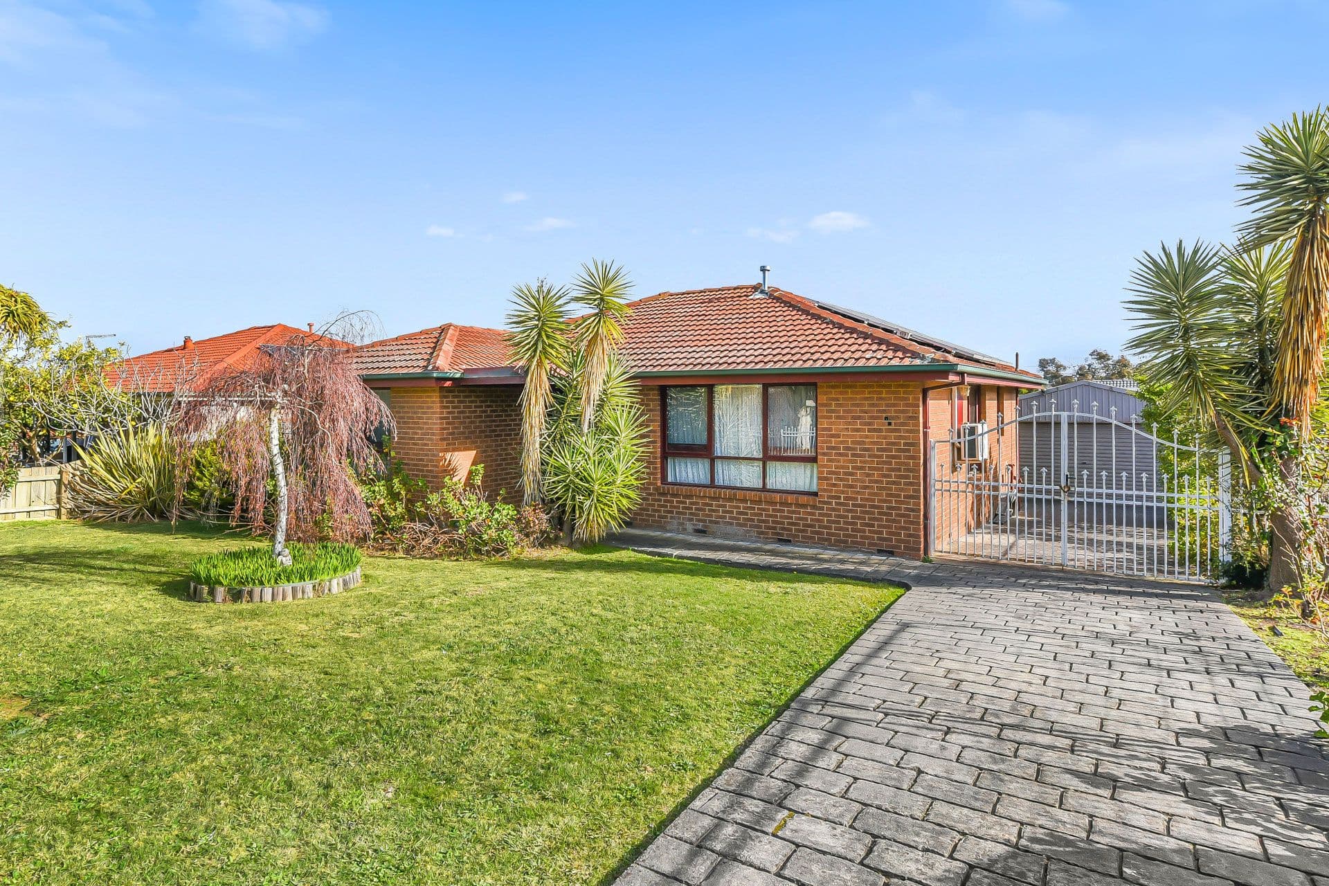 17 Pemberton Drive, Narre Warren VIC 3805, Narre Warren - Thumbnail 4