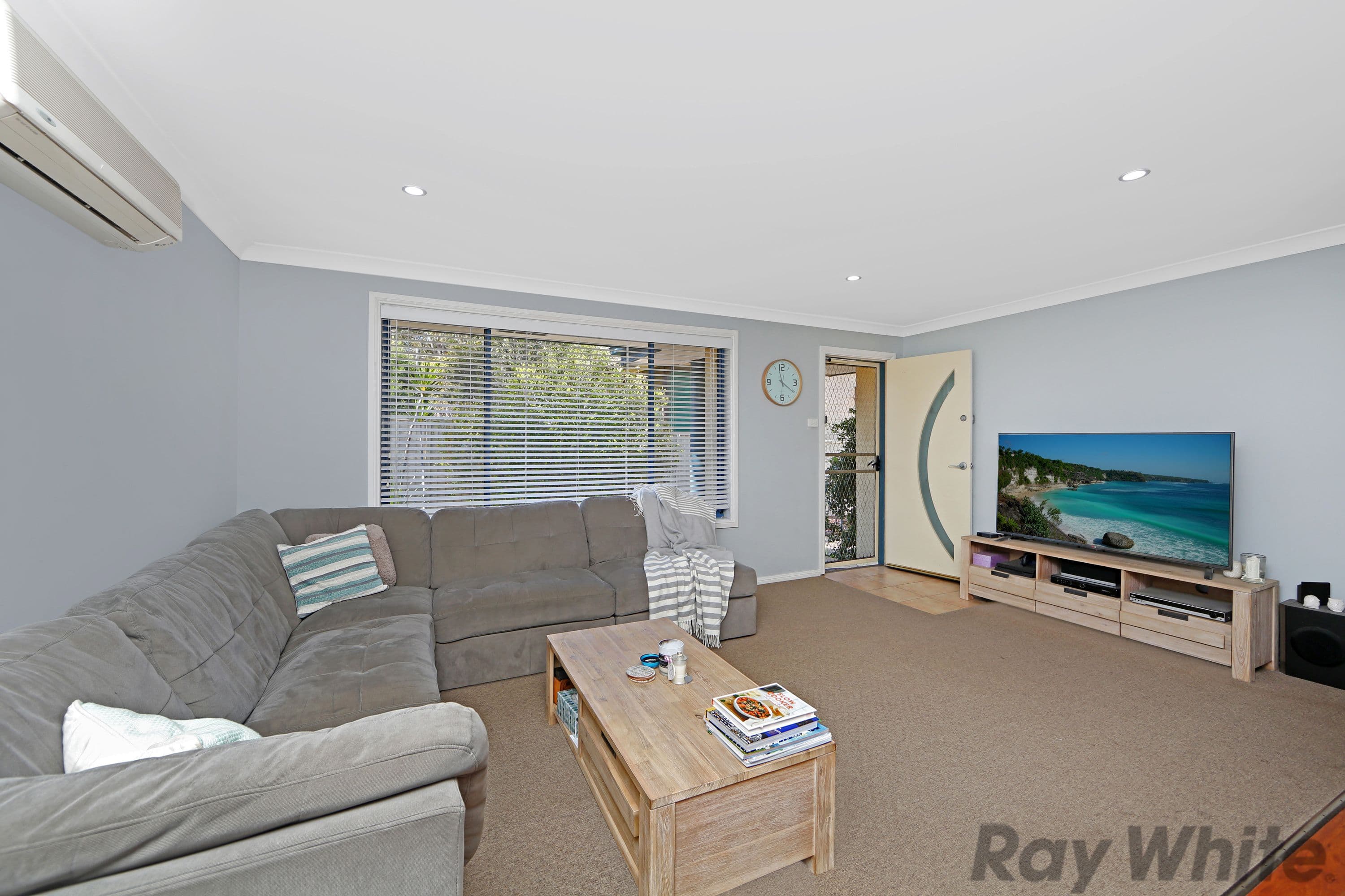 11 Houston Avenue, Chain Valley Bay - Thumbnail 4