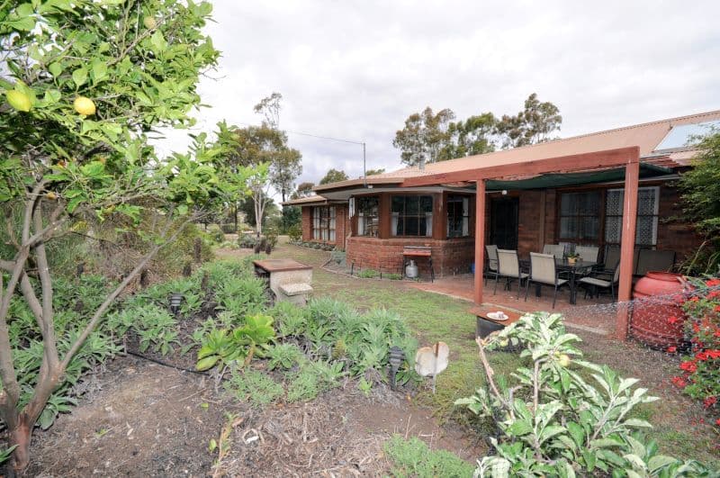82 Brunel Street, LETHBRIDGE VIC 3332, Lethbridge - Thumbnail 3