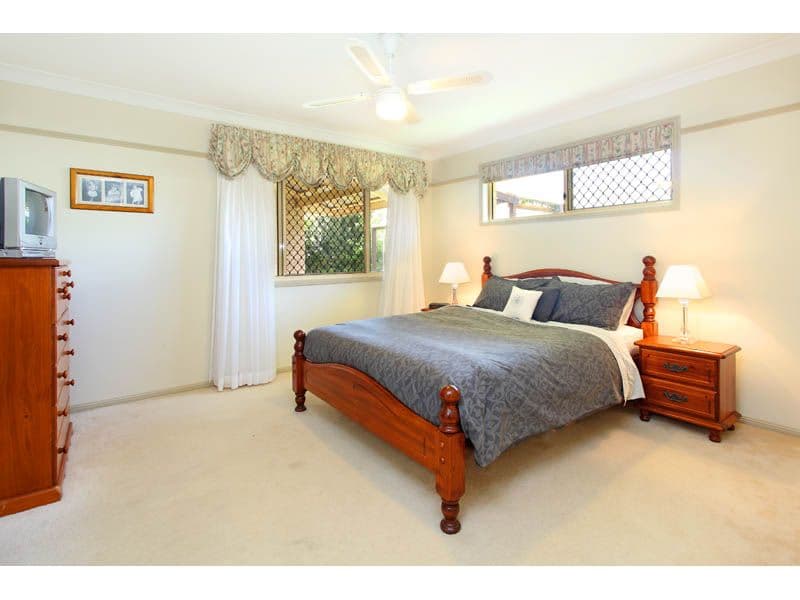 10 Johnston Avenue, BIRKDALE QLD 4159, Birkdale - Thumbnail 5