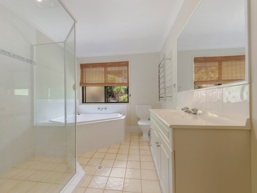 35 Wonga Street, BURLEIGH HEADS QLD 4220, Burleigh Heads - Thumbnail 8