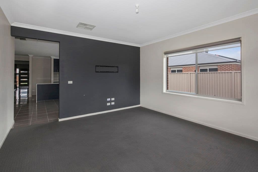 9  Rowe Street, Numurkah, Numurkah - Thumbnail 5
