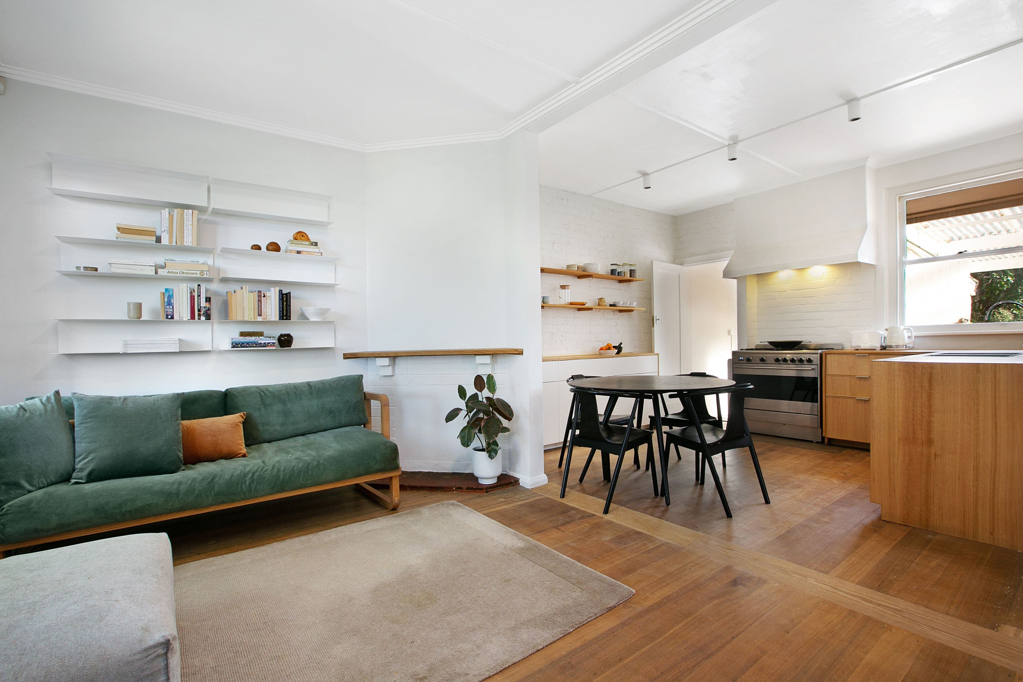 9 Newcastle Street, Preston VIC 3072, Preston - Thumbnail 2