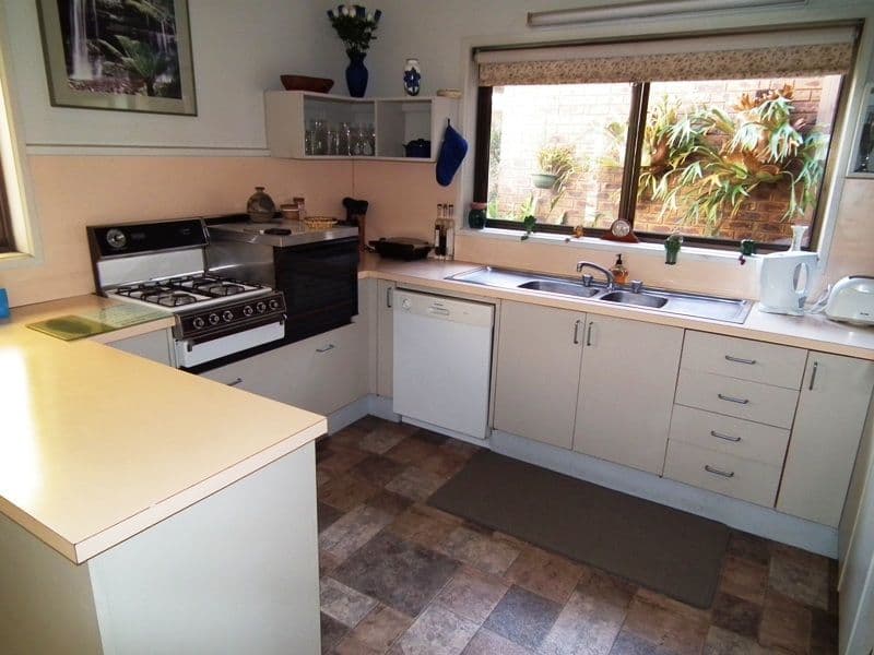 22 Robinson Street, NAGAMBIE VIC 3608, Nagambie - Thumbnail 2