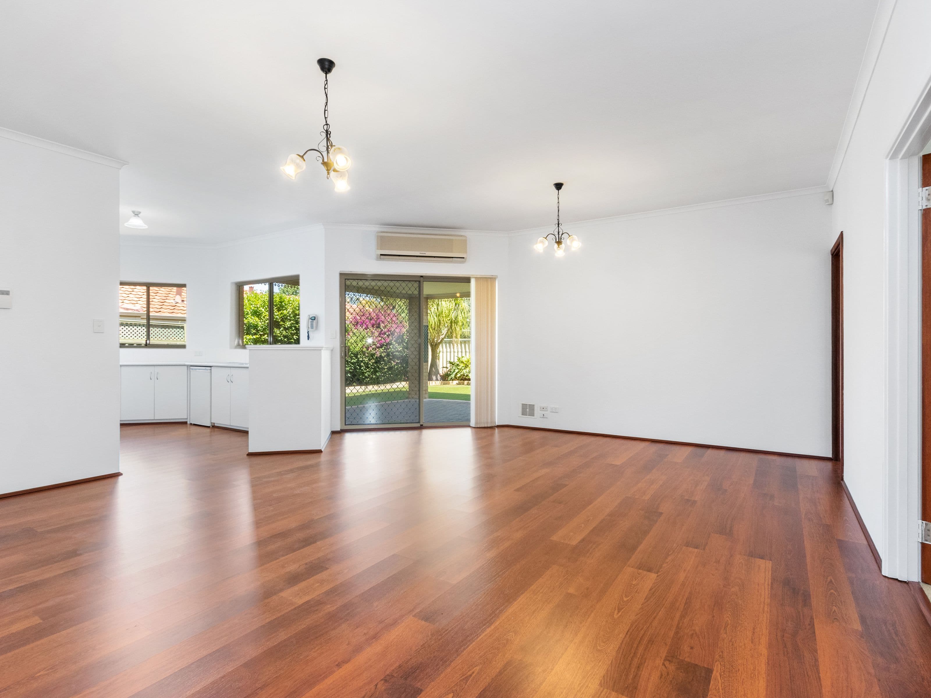 63 Henning Crescent, Manning WA 6152, Manning - Thumbnail 7