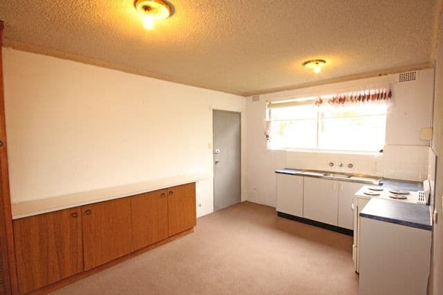 102 Dumaresq Street, CAMPBELLTOWN NSW 2560, Campbelltown - Thumbnail 3