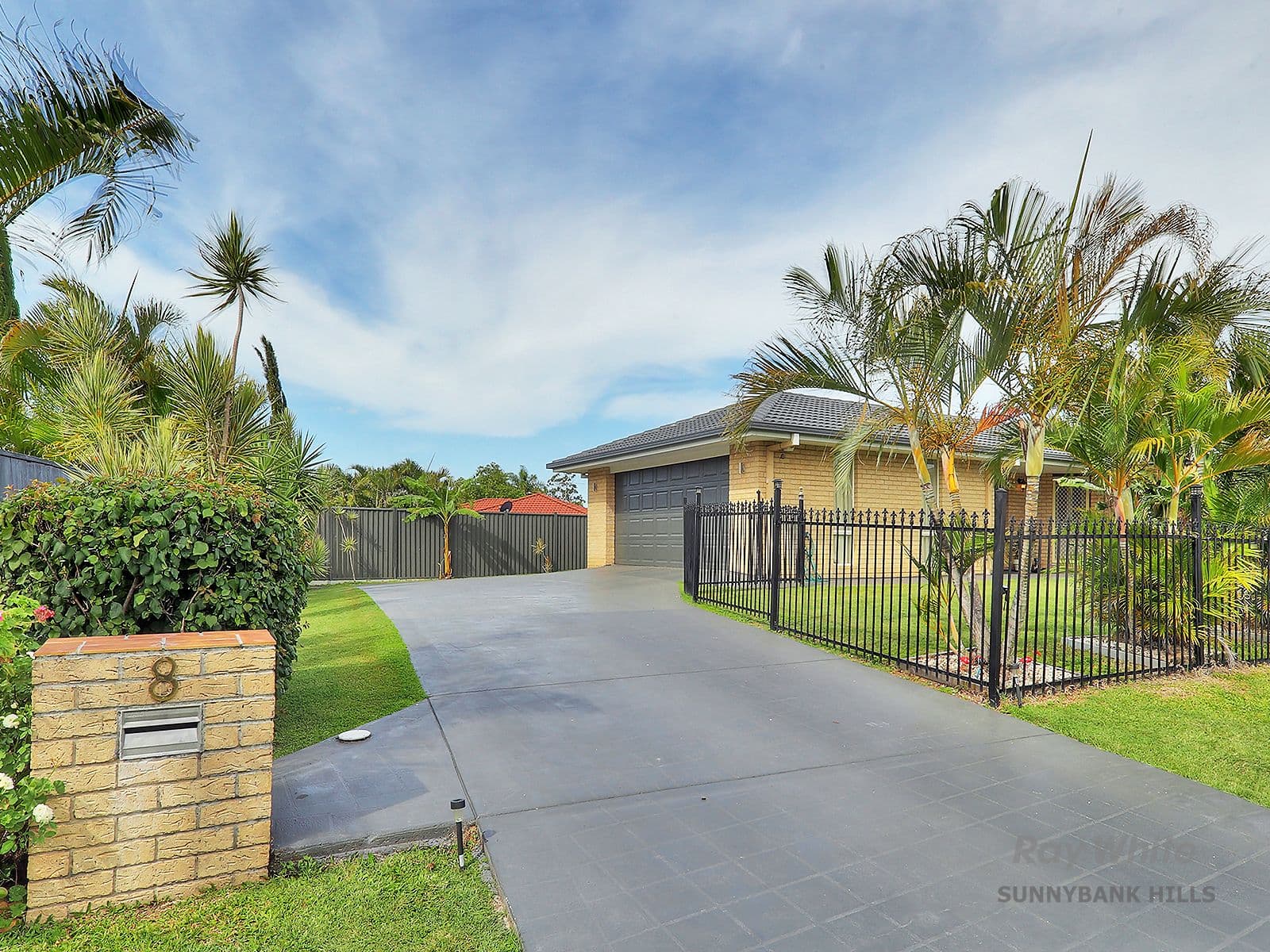 8 Cleland Court, Parkinson QLD 4115, Parkinson - Image 1