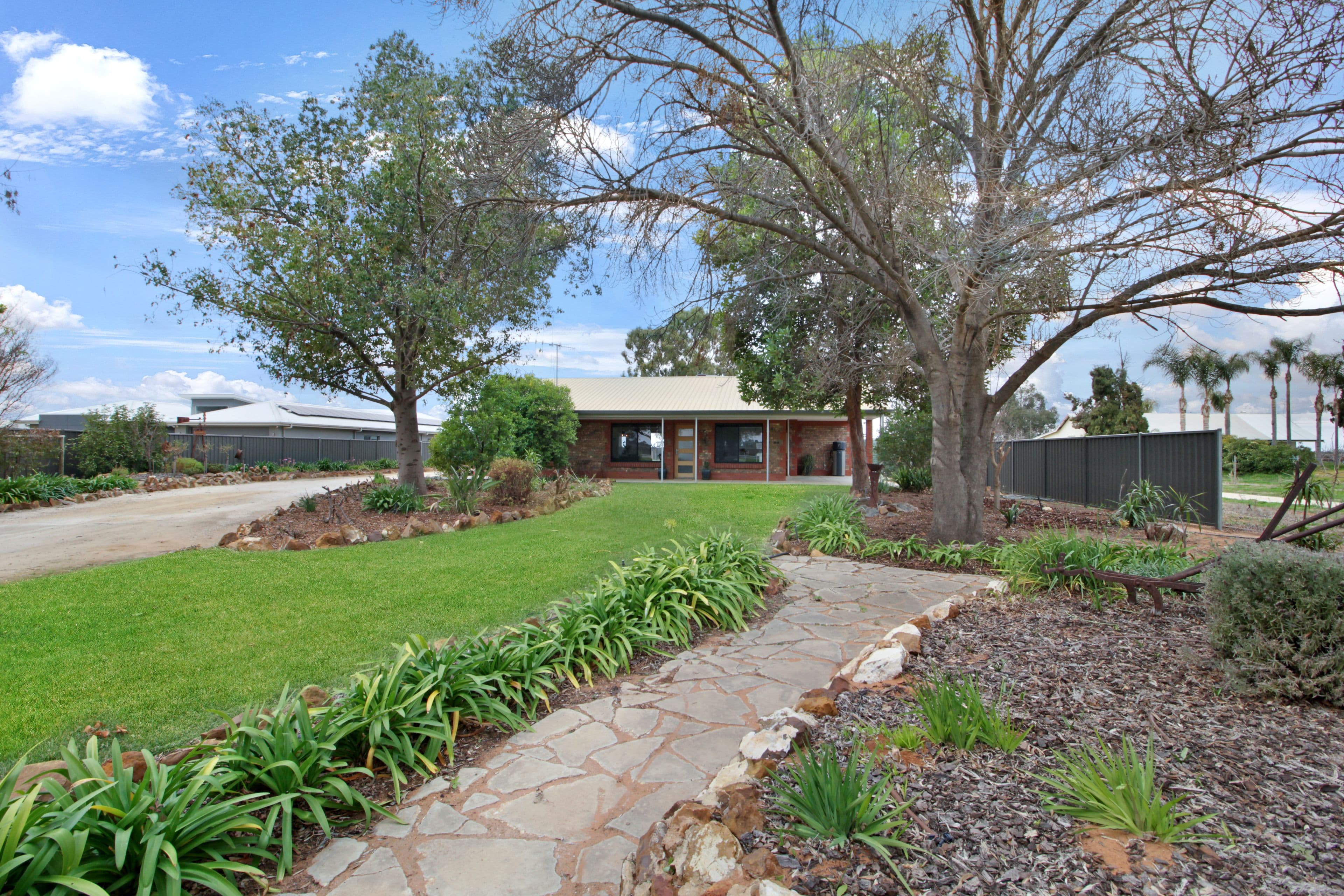 20058 Renmark Avenue, Renmark SA 5341, Renmark South - Thumbnail 2