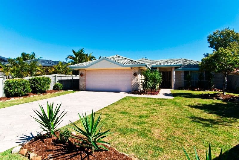 BURLEIGH WATERS QLD 4220, Burleigh Waters - Thumbnail 3