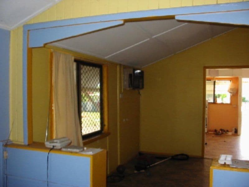 57 Stansfield, HUGHENDEN QLD 4821, Hughenden - Thumbnail 4