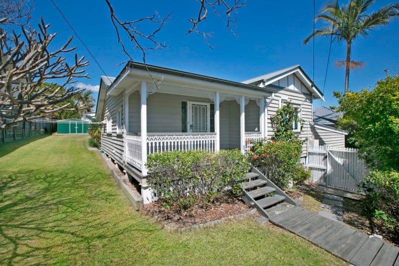 54 Crown Street, Wynnum QLD 4178, Wynnum - Image 1