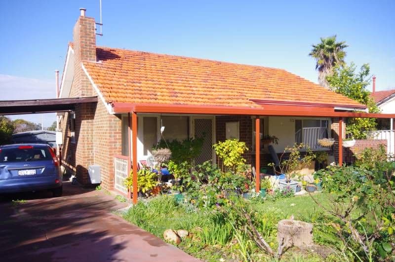 60 Fernhurst Crescent, BALGA WA 6061, Balga - Image 1
