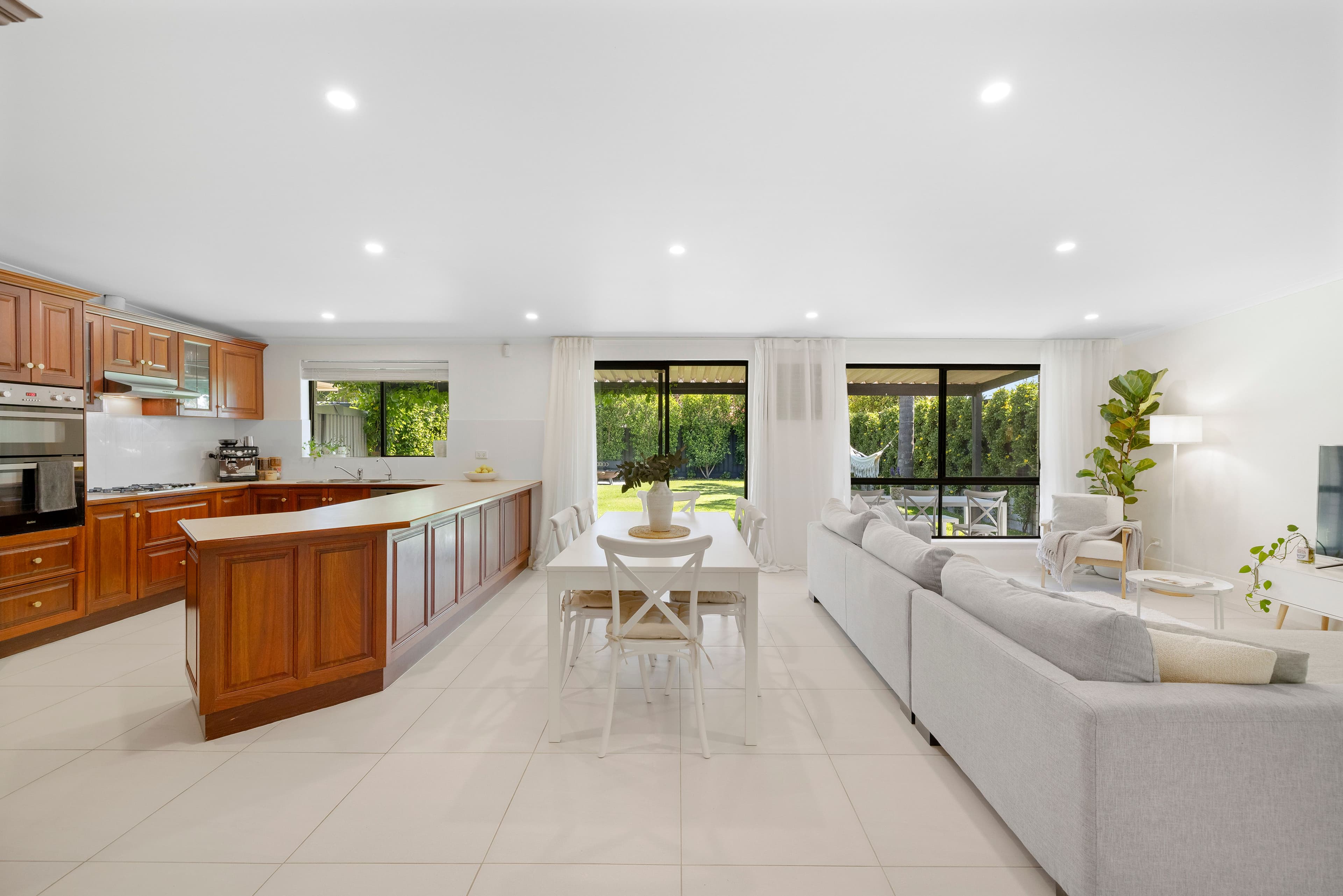 11A Martins Road, Seaton SA 5023, Seaton - Thumbnail 6