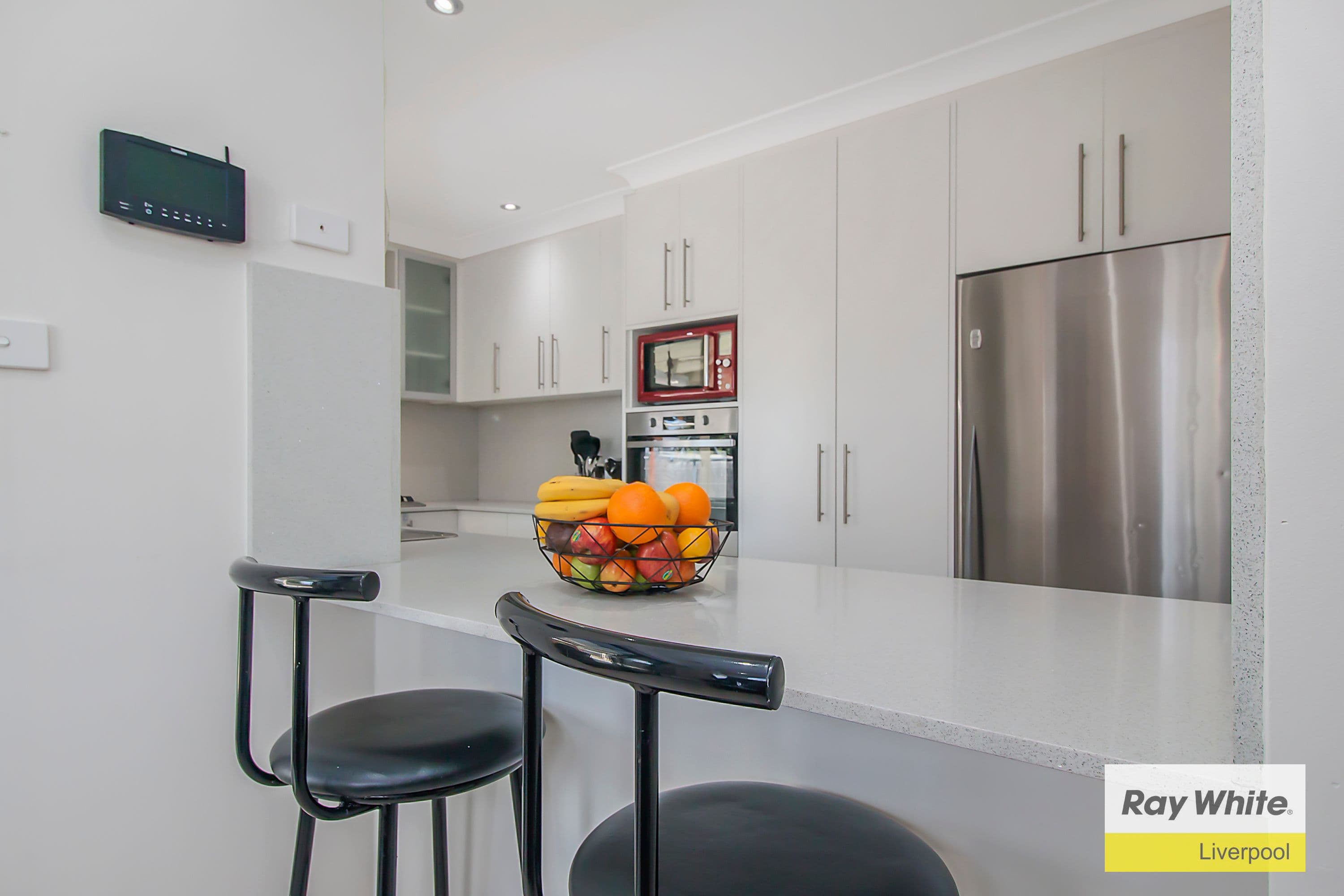 3 Cayley Place, Horningsea Park - Thumbnail 3