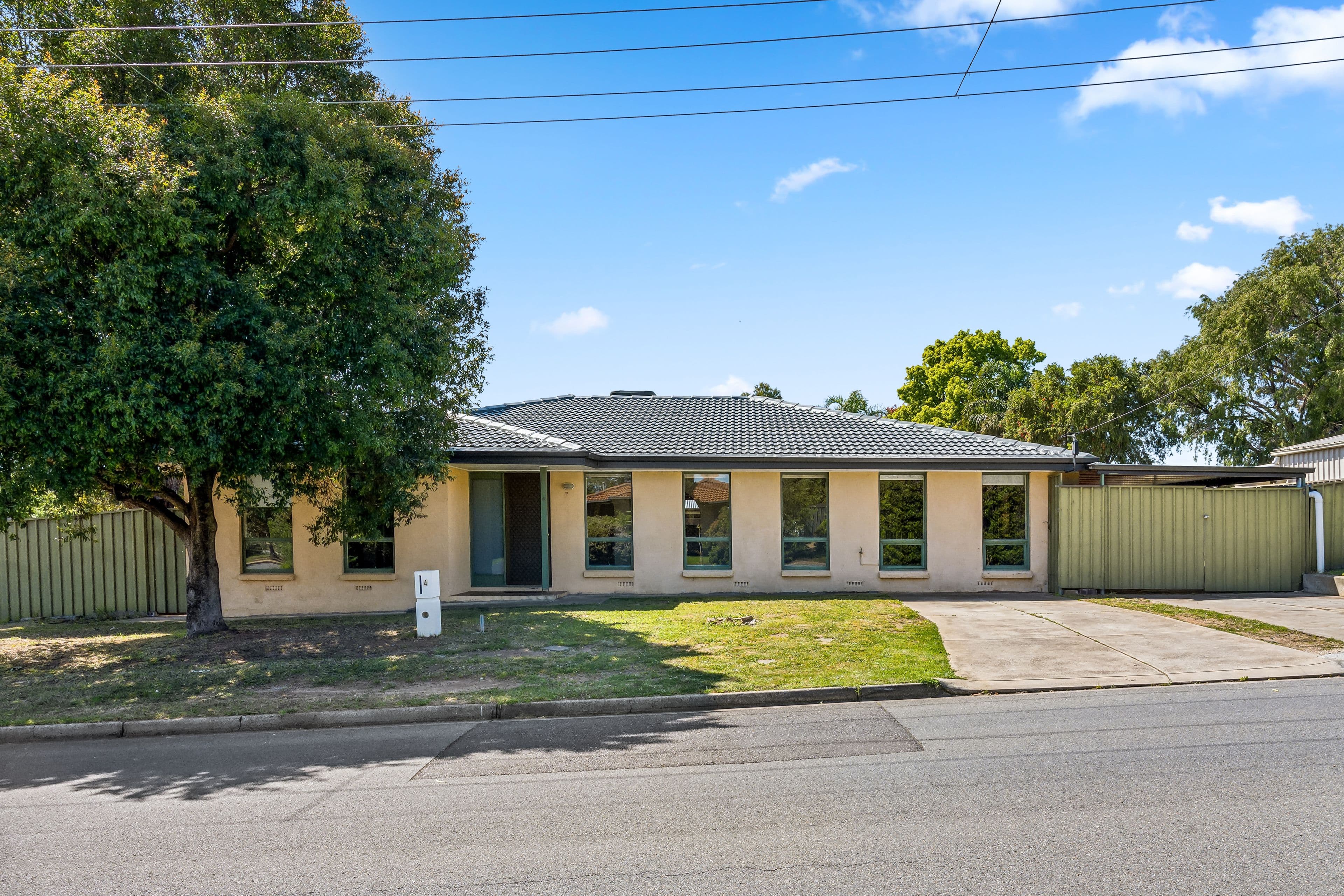 4 Flight Street, Morphett Vale SA 5162, Morphett Vale - Image 1