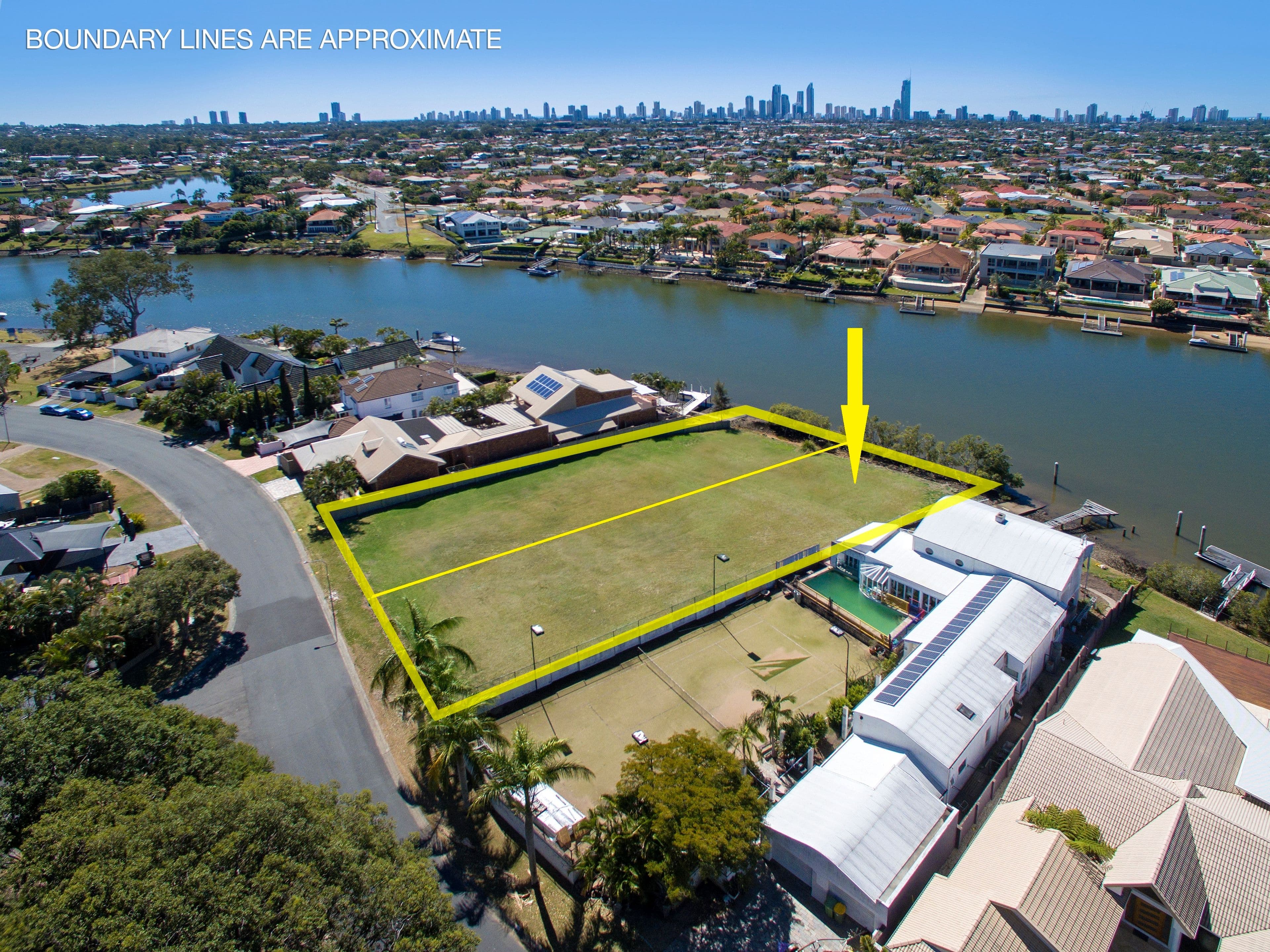 16 Fitzwilliam Street, Carrara QLD 4211, Carrara - Thumbnail 3