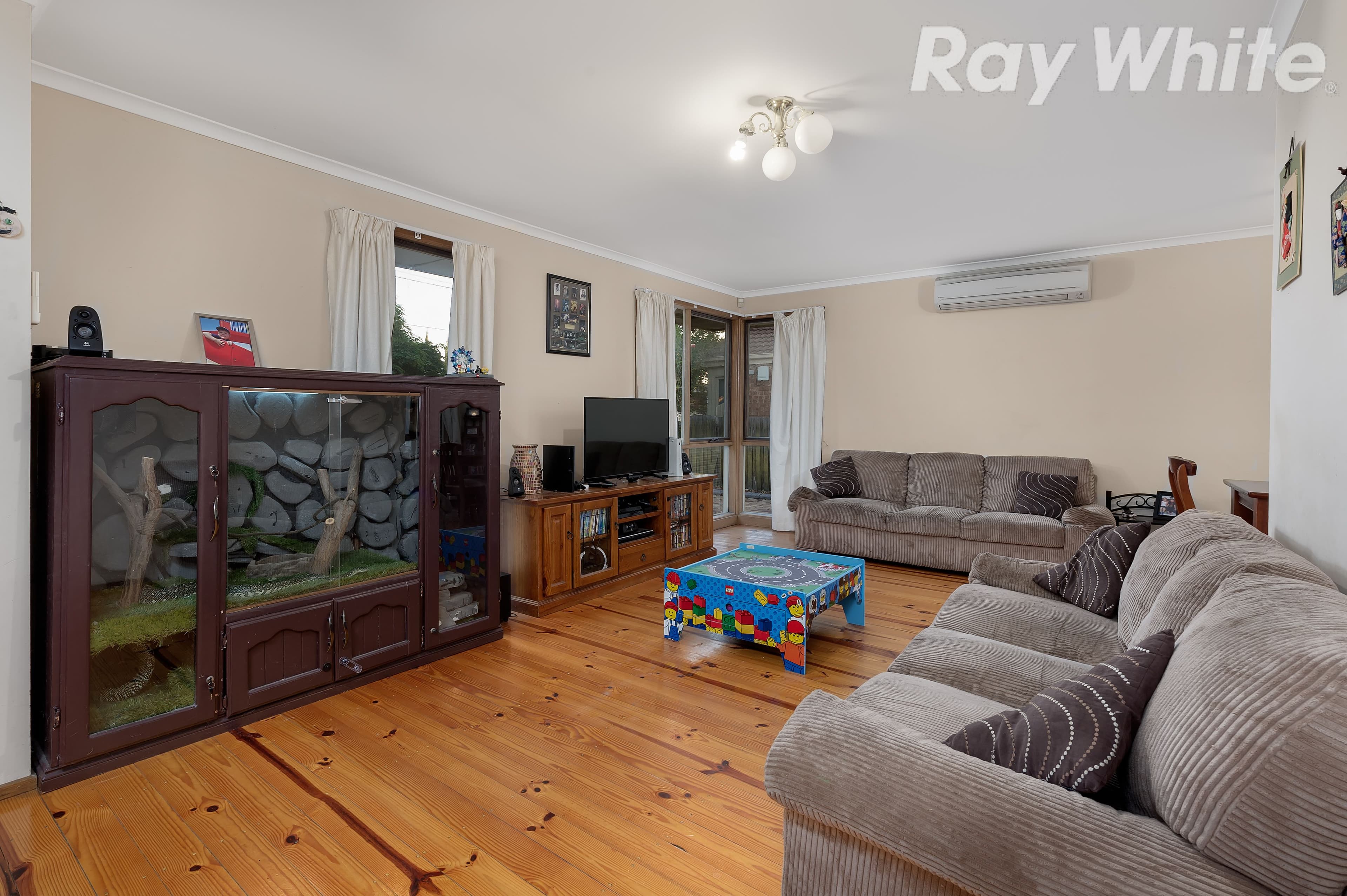 42 Greenhills Road, Bundoora VIC 3083, Bundoora - Thumbnail 2