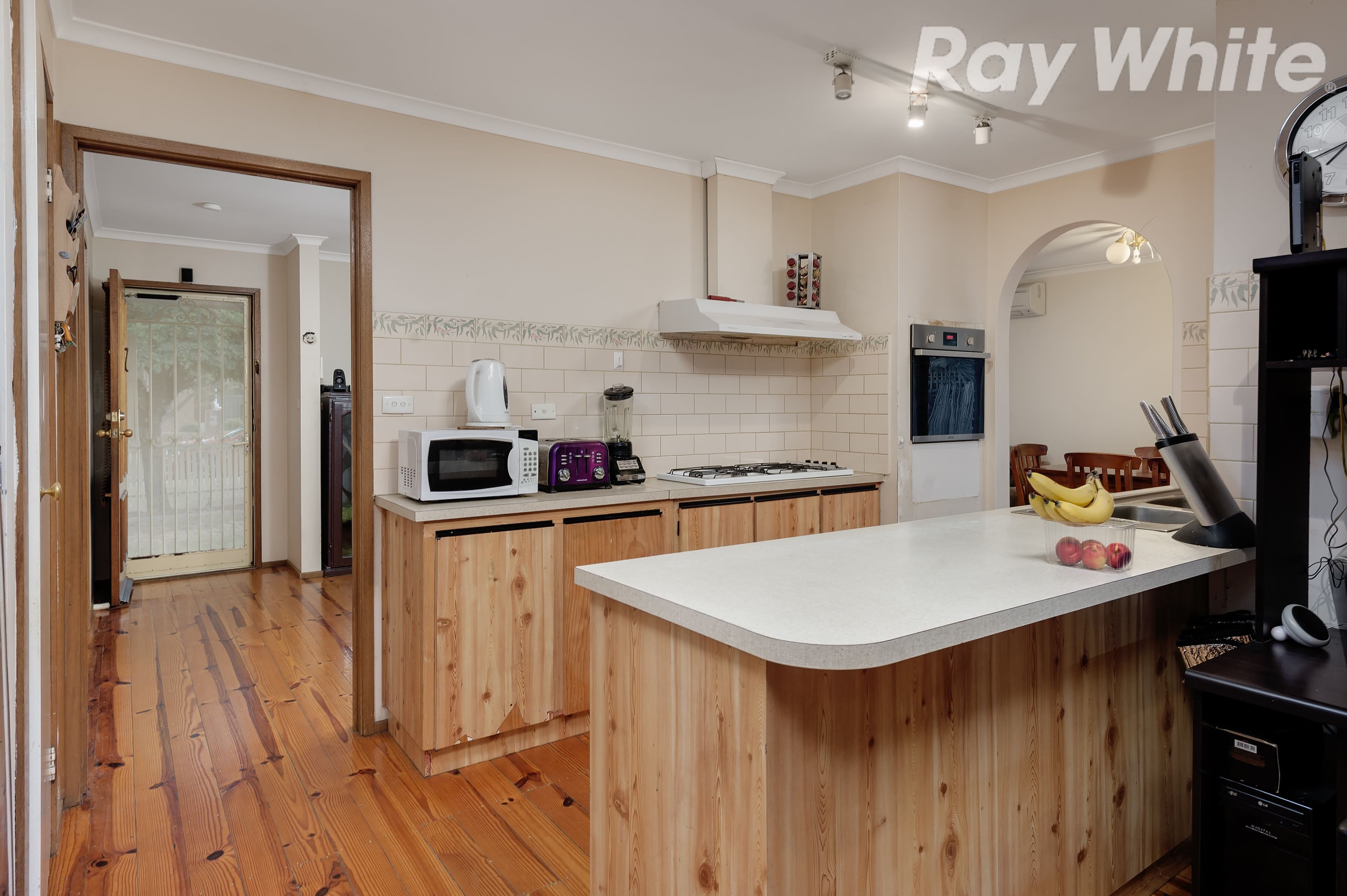 42 Greenhills Road, Bundoora VIC 3083, Bundoora - Thumbnail 3