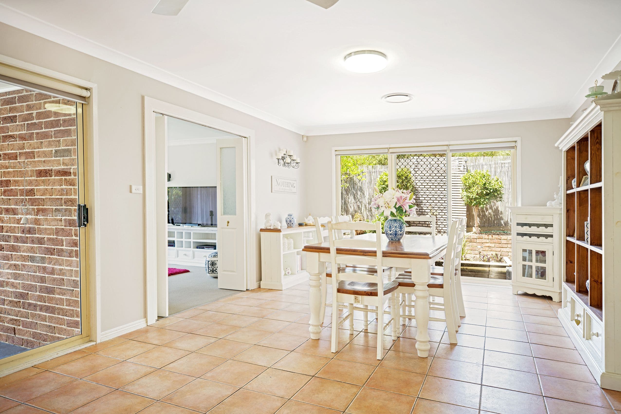 4 Ernstine Hill Close, Glenmore Park - Thumbnail 4