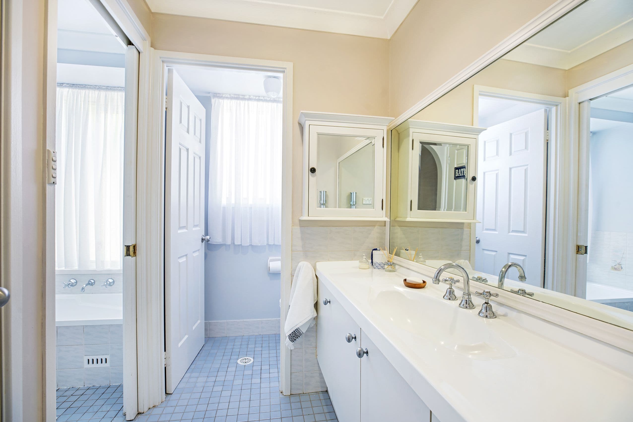 4 Ernstine Hill Close, Glenmore Park - Thumbnail 8