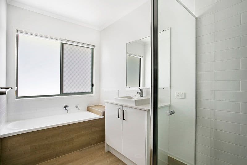 70 Finnegan Circuit, Oxley QLD 4075, Oxley - Thumbnail 8