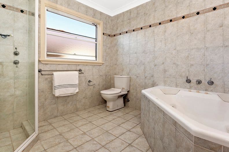 16 Robert Avenue, NORTH MANLY NSW 2100, North Manly - Thumbnail 7