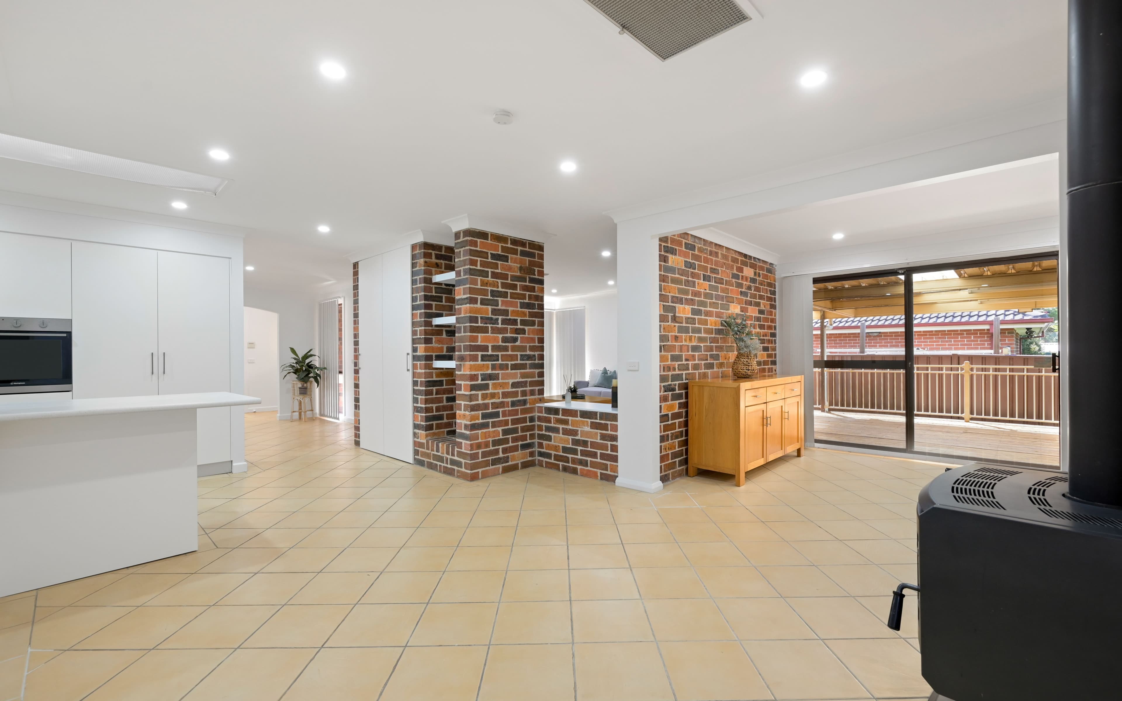 184 Oxford Road, Ingleburn NSW 2565, Ingleburn - Thumbnail 4