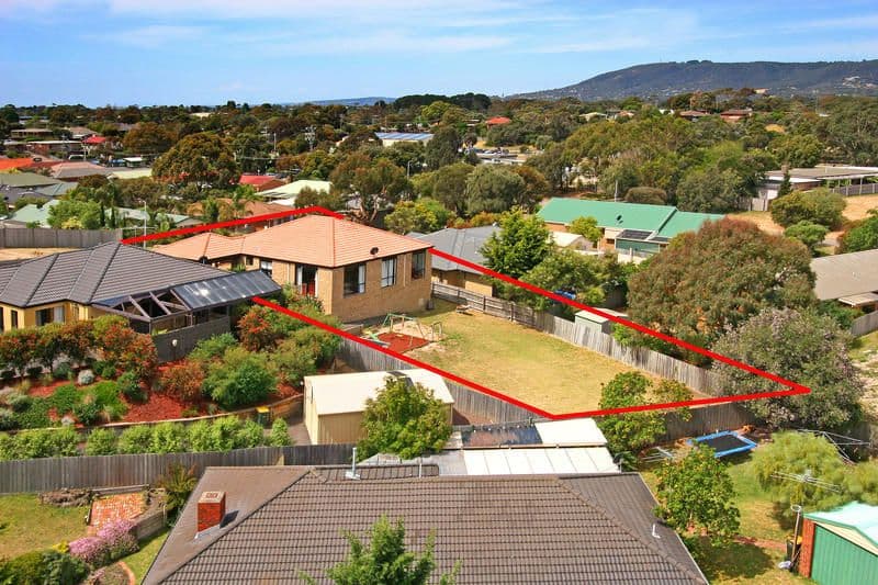 76 Curlew Drive, ROSEBUD VIC 3939, Rosebud - Thumbnail 2