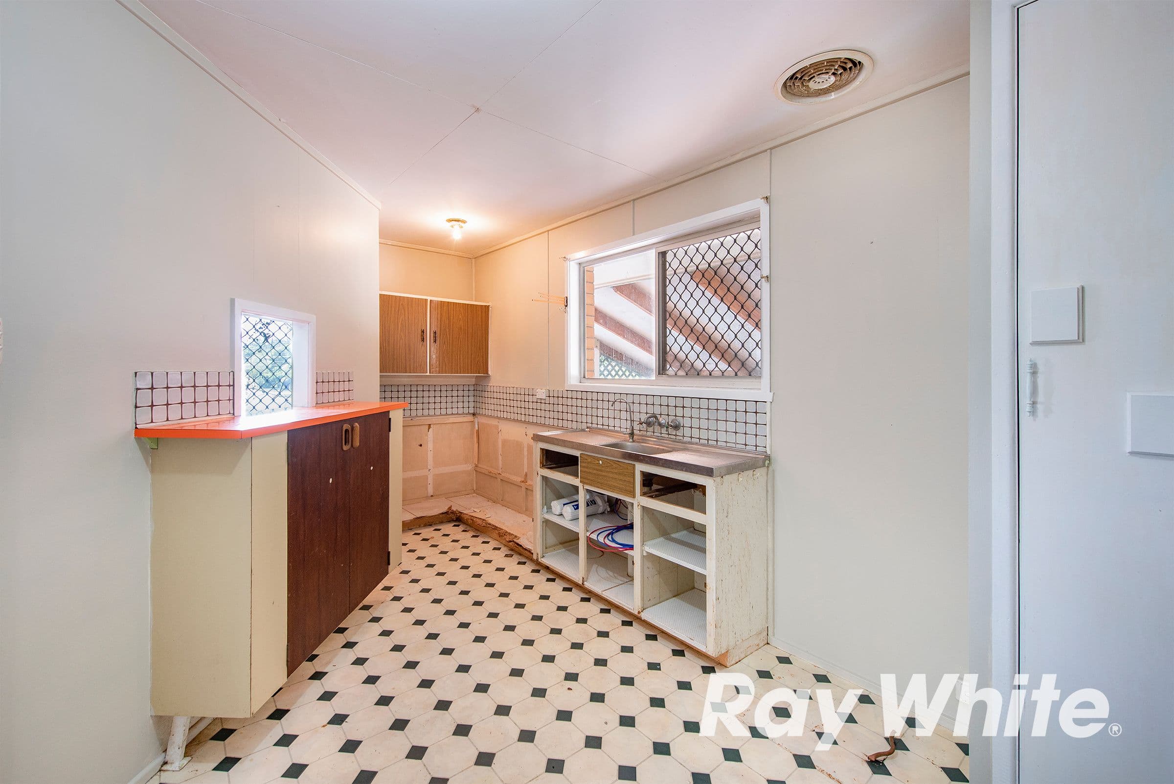 3 Gilgil Street, Woodridge QLD 4114, Woodridge - Thumbnail 7