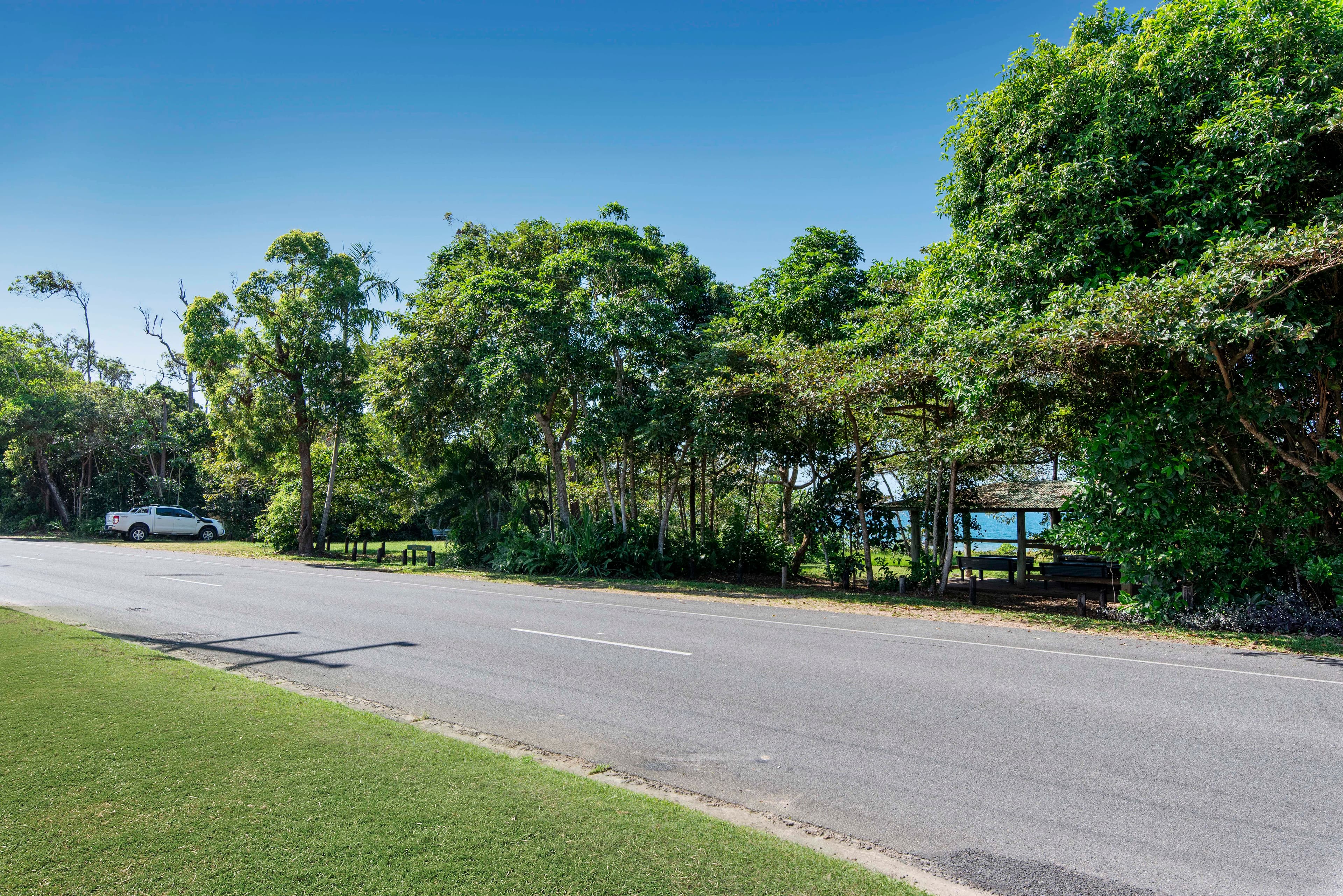 127 Reid Road, Wongaling Beach QLD 4852, Wongaling Beach - Thumbnail 3