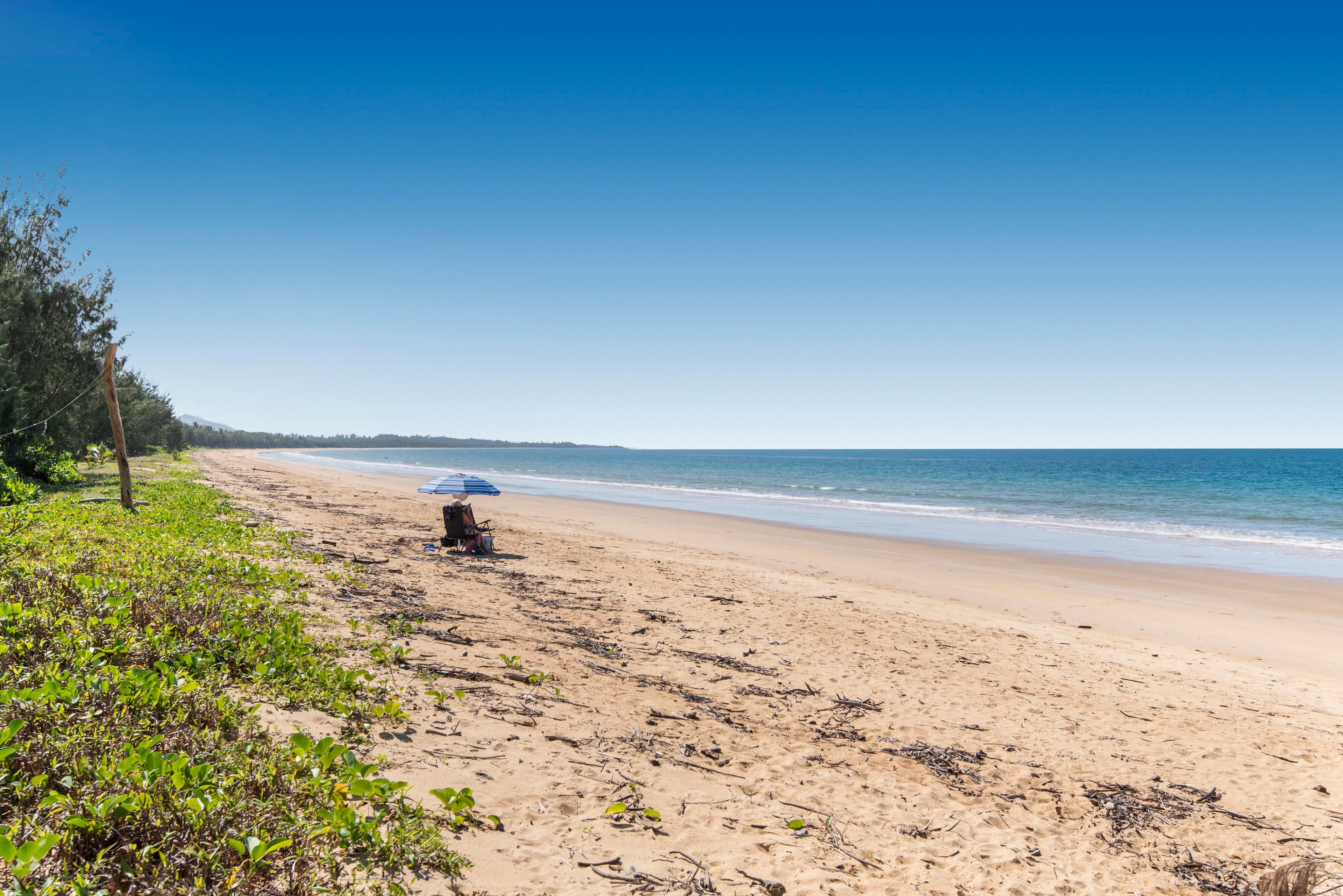 127 Reid Road, Wongaling Beach QLD 4852, Wongaling Beach - Thumbnail 4