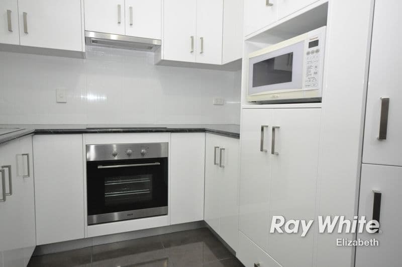 57 Chartwell Crescent, PARALOWIE SA 5108, Paralowie - Thumbnail 5