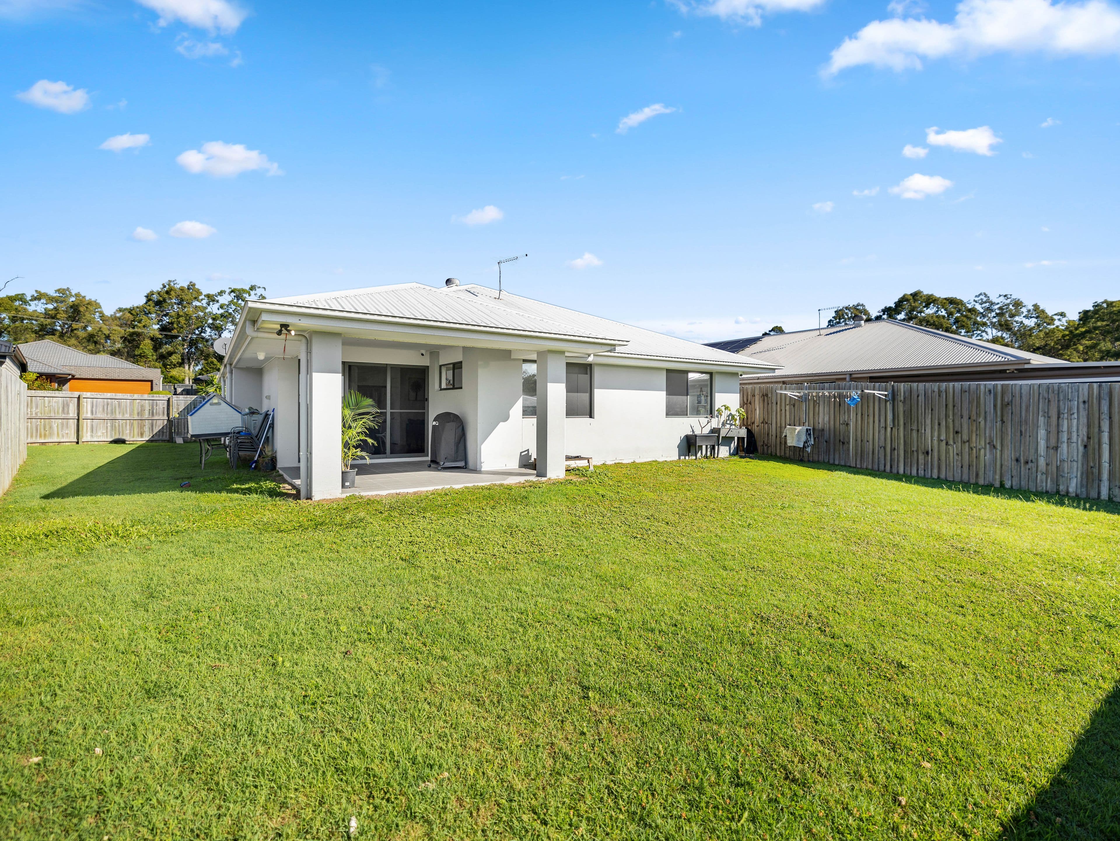 15 Jackson Place, Greenbank QLD 4124, Greenbank - Thumbnail 3