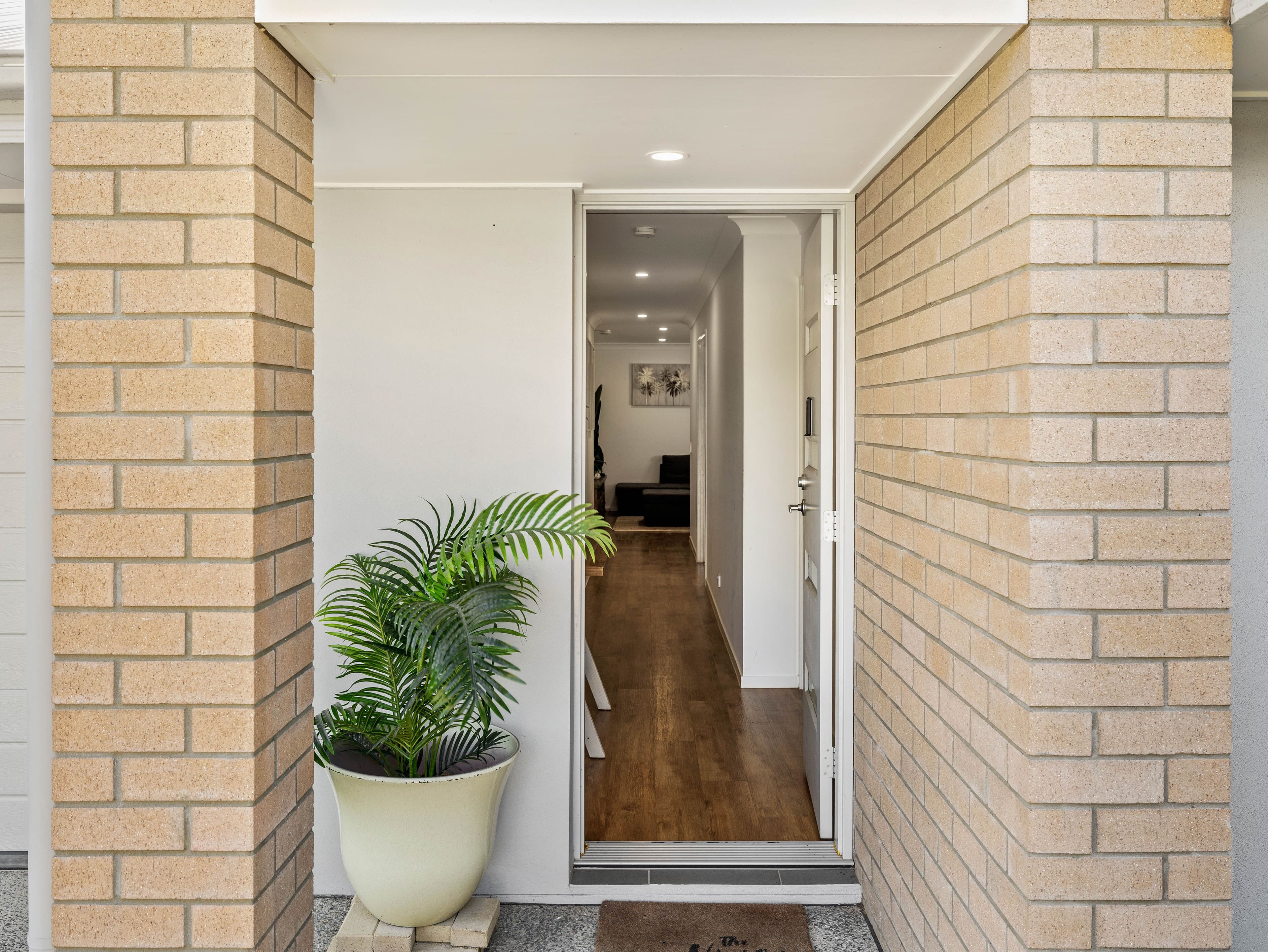 15 Jackson Place, Greenbank QLD 4124, Greenbank - Thumbnail 4