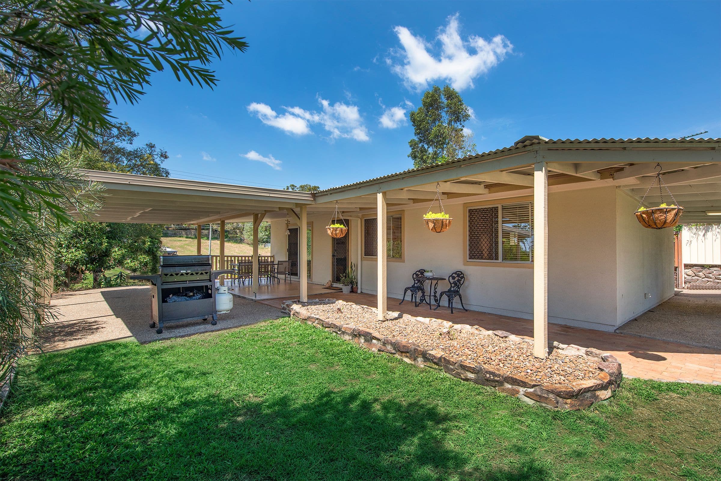 13 Lima Street, Edens Landing QLD 4207, Edens Landing - Thumbnail 2