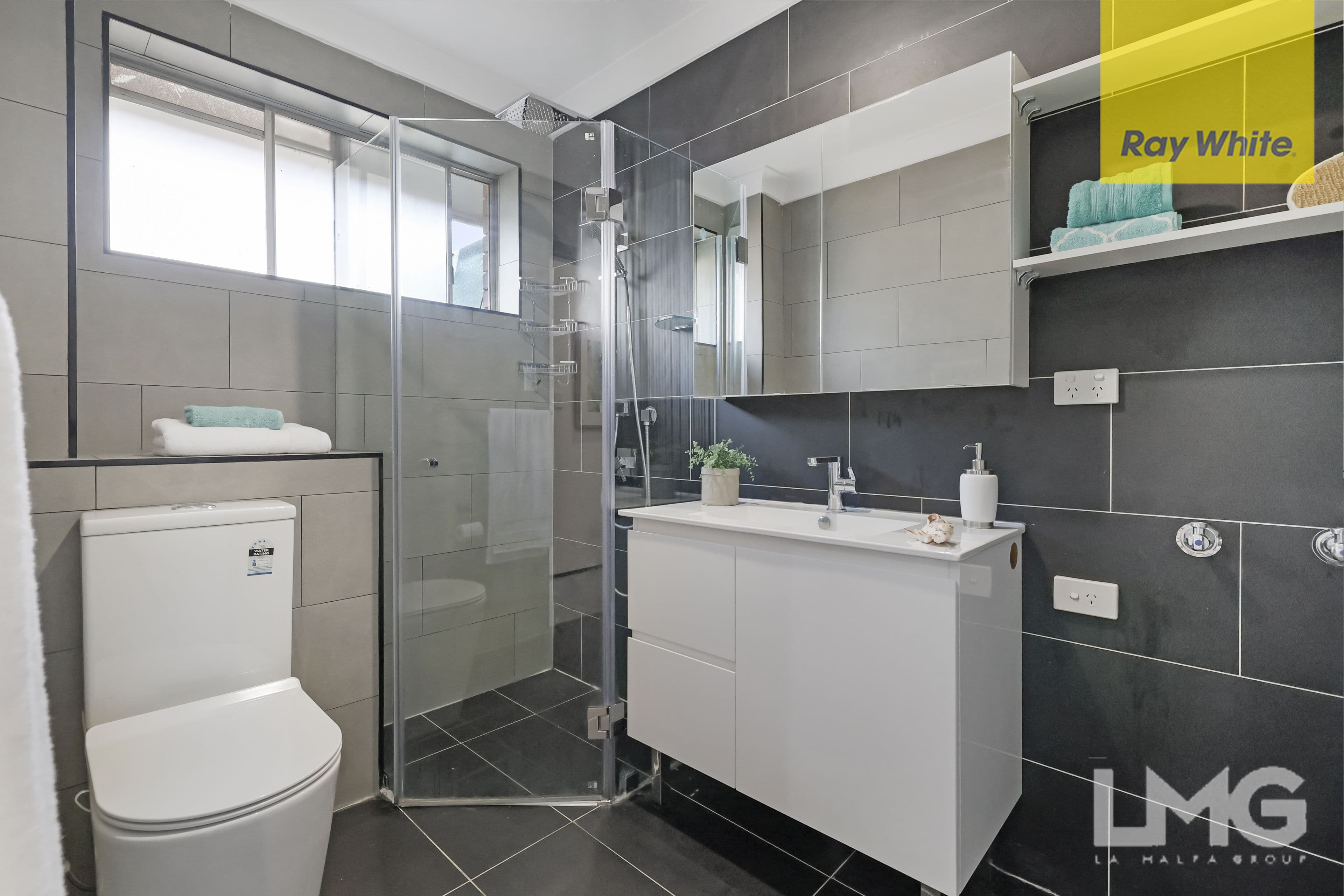 27 The Crescent, Berala NSW 2141, Berala - Thumbnail 4