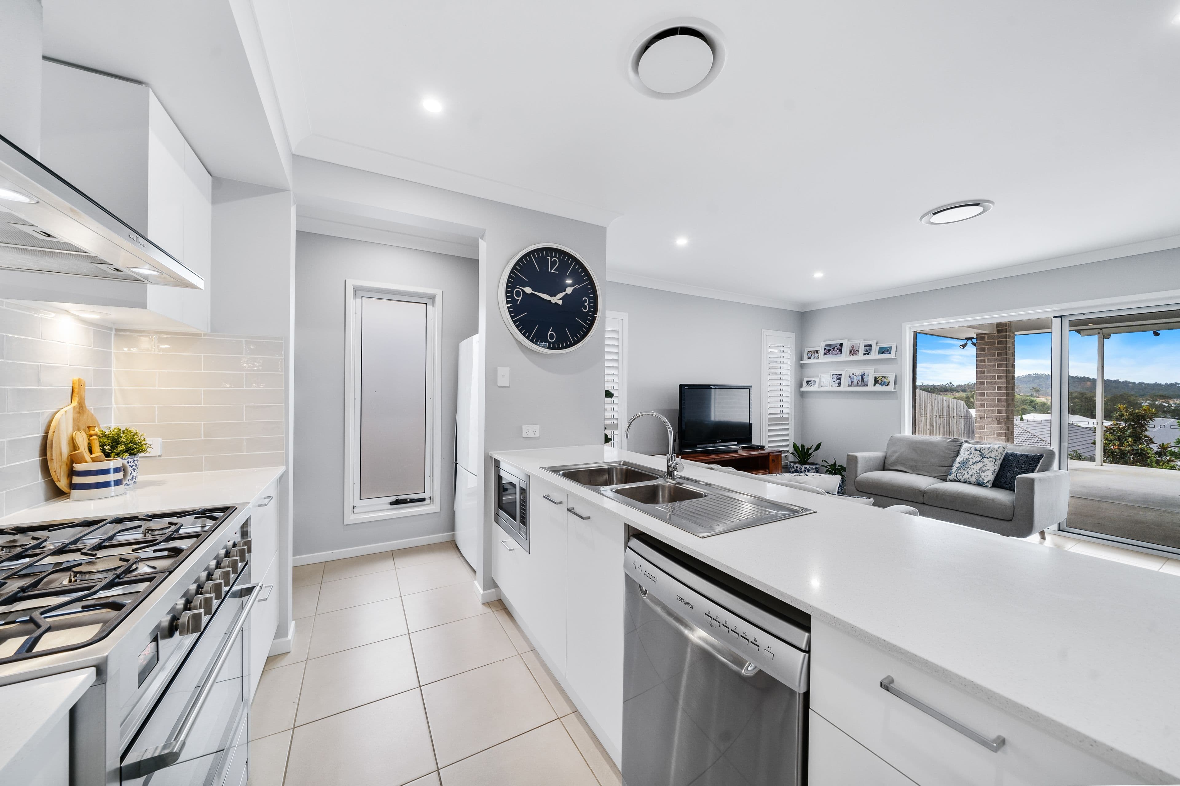 5 Bradfield Street, FLAGSTONE QLD 4280, Flagstone - Thumbnail 3
