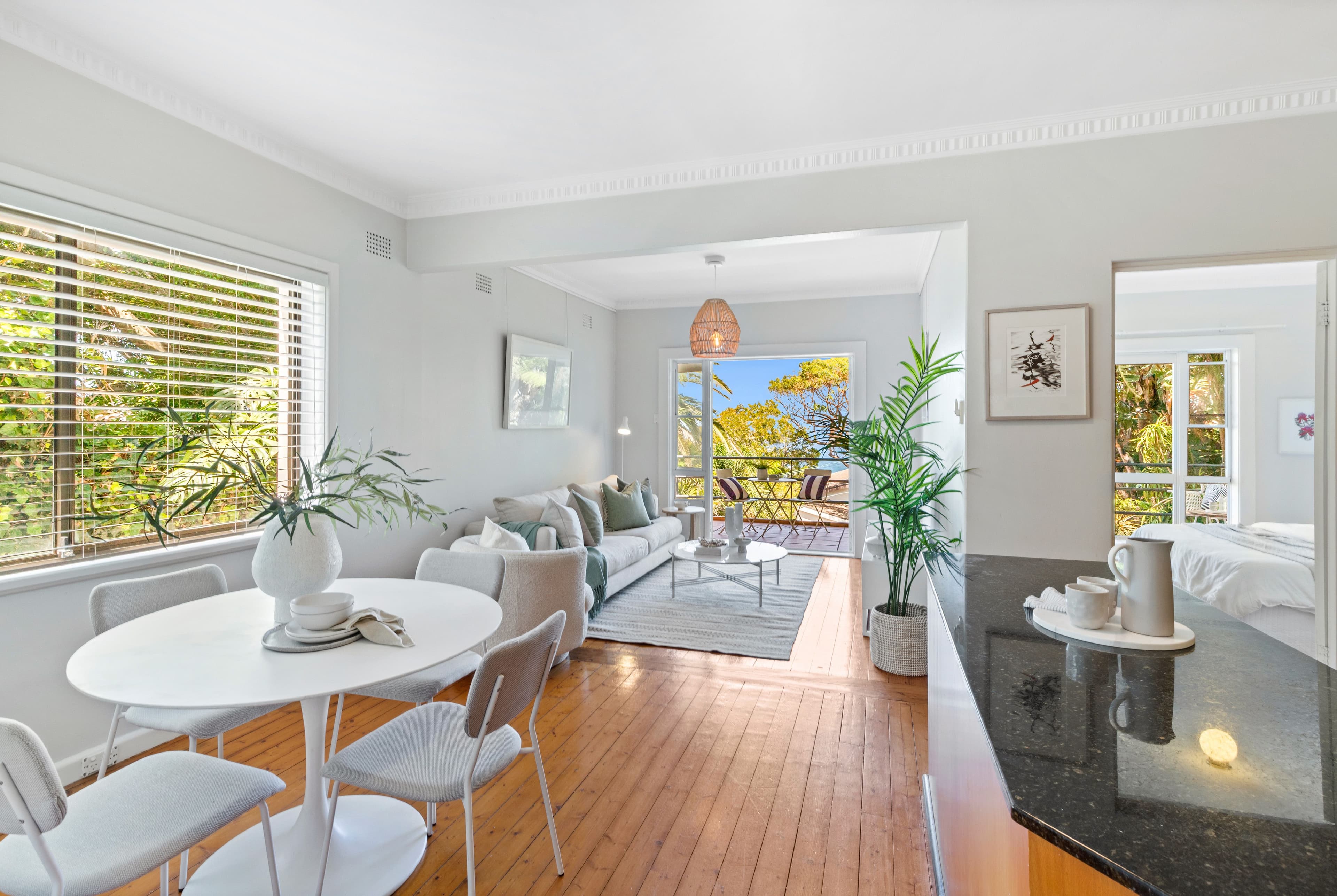8 Ashley Street, Tamarama NSW 2026, Tamarama - Thumbnail 2
