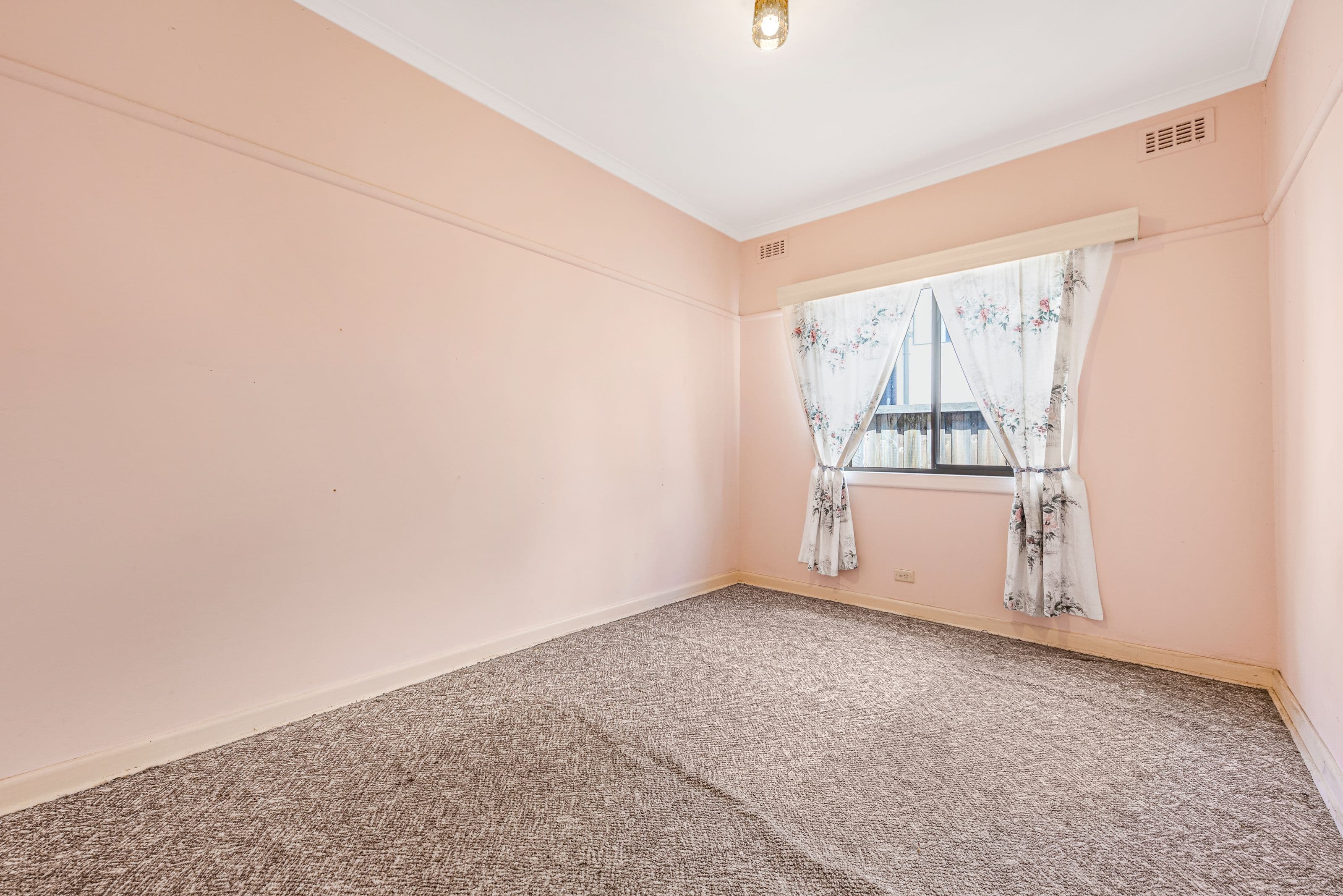 2 View Road, Springvale VIC 3171, Springvale - Thumbnail 7