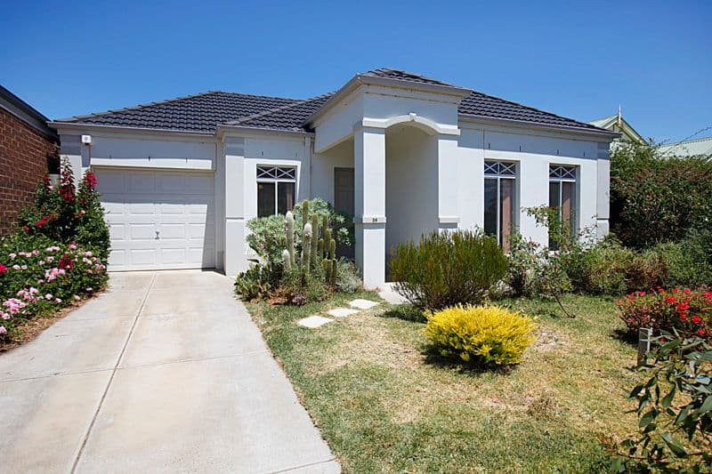 36 Baltimore Drive, POINT COOK VIC 3030, Point Cook - Thumbnail 2