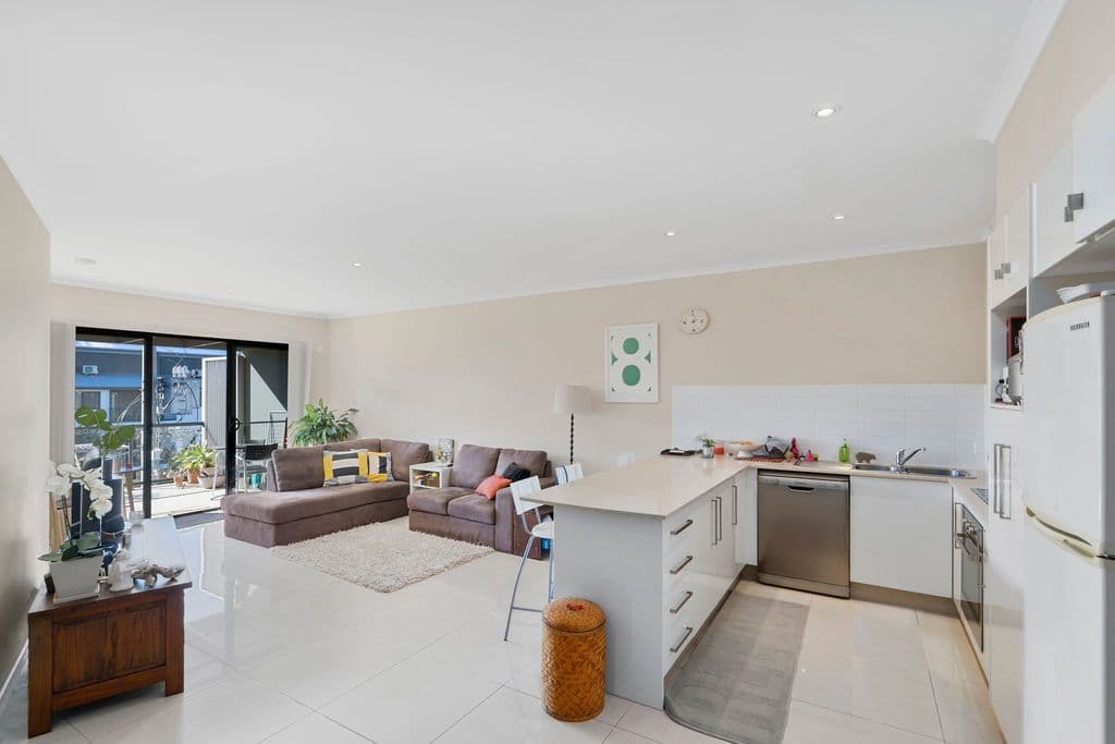 24 Parker Street, Labrador QLD 4215, Labrador - Image 1