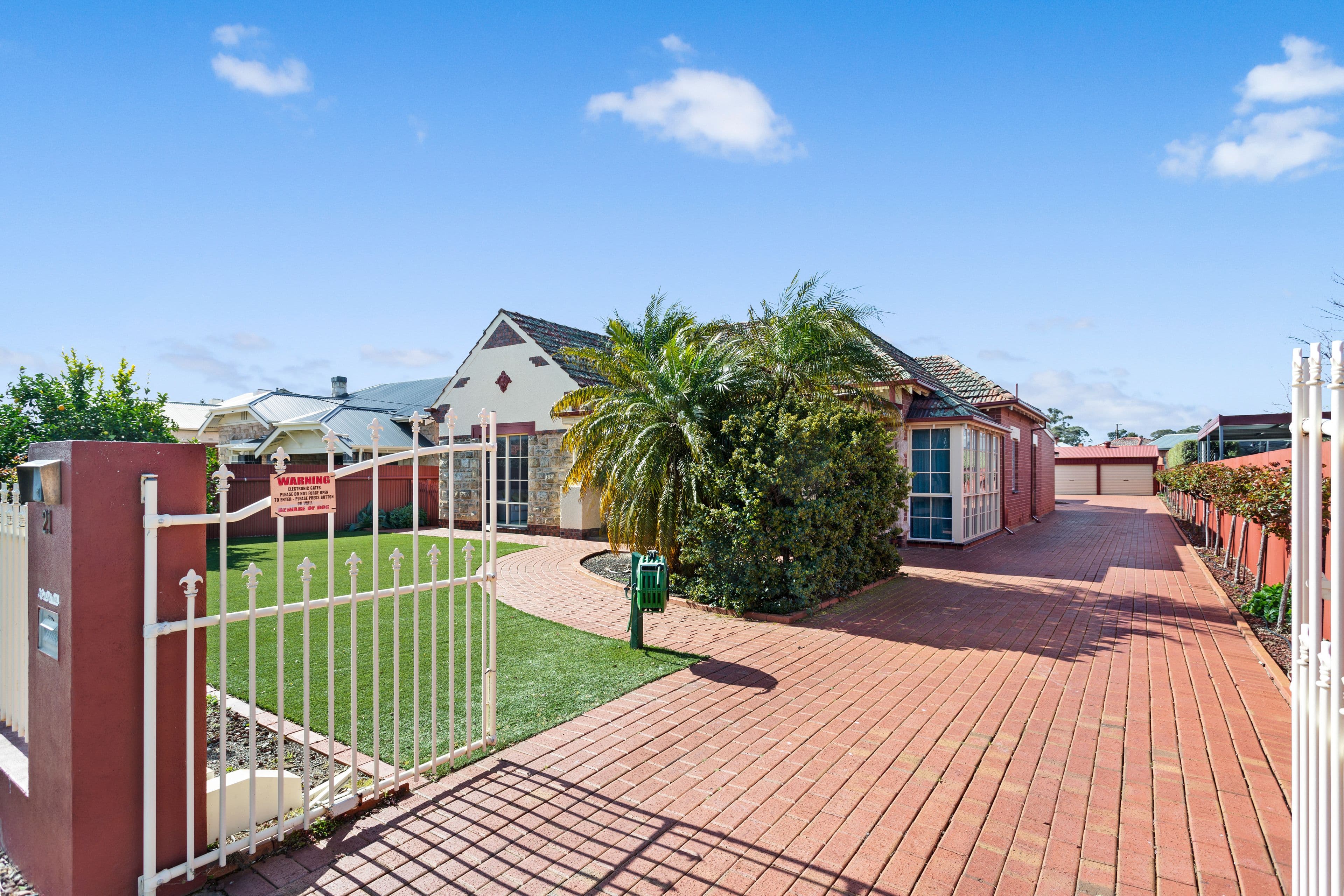 21 Ruthven Avenue, Glandore SA 5037, Glandore - Image 1