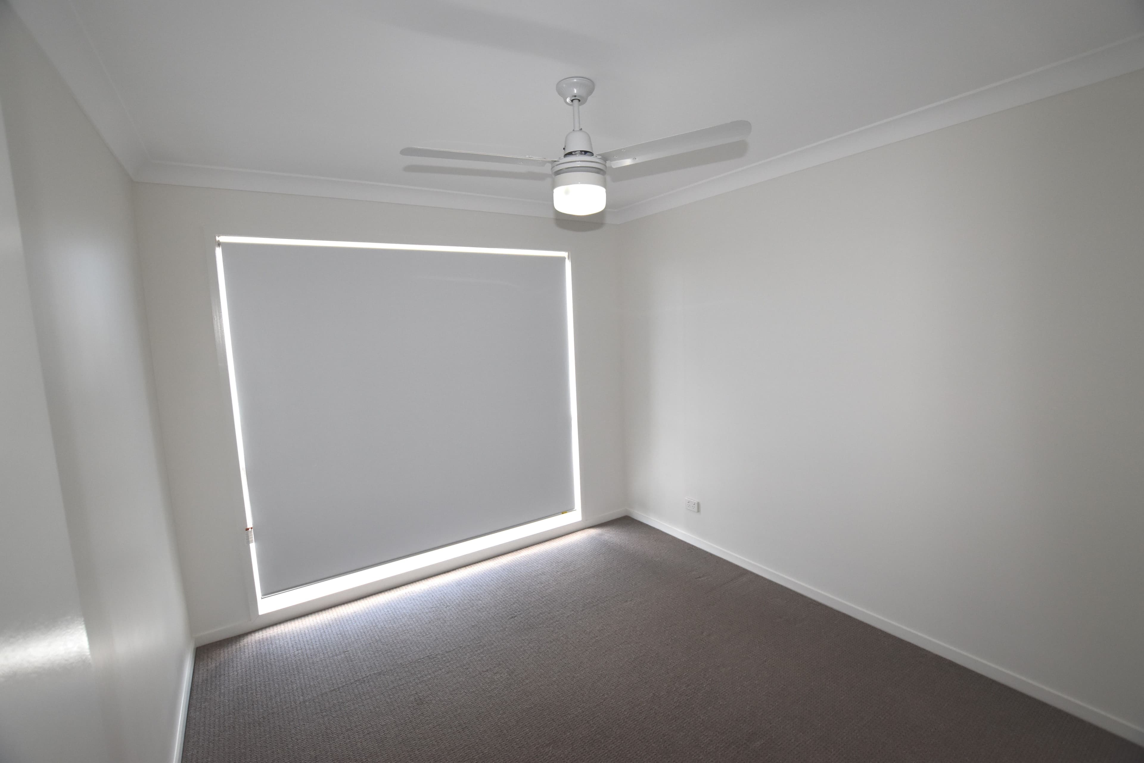 11 Carnarvon Parade, New Auckland QLD 4680, New Auckland - Thumbnail 6