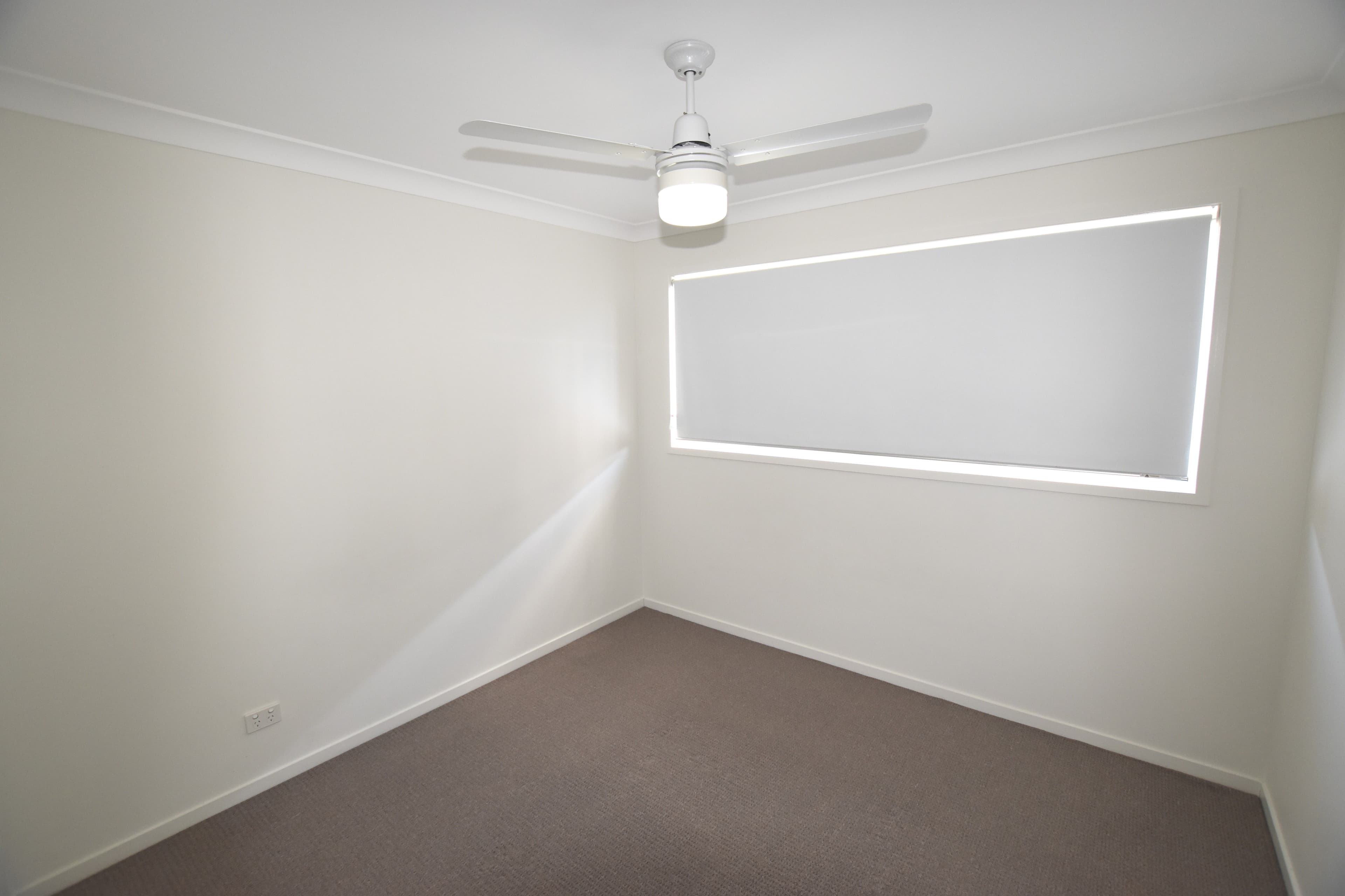 11 Carnarvon Parade, New Auckland QLD 4680, New Auckland - Thumbnail 7