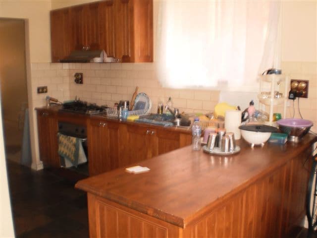 27 Almands Avenue, ROXBURGH PARK VIC 3064, Roxburgh Park - Thumbnail 2
