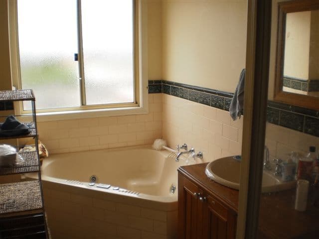 27 Almands Avenue, ROXBURGH PARK VIC 3064, Roxburgh Park - Thumbnail 3